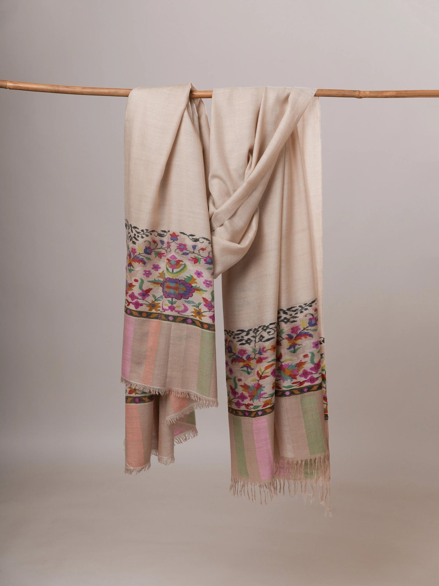 Floral Kani Palla Handwoven Oversized Pure Pashmina Shawl Shahkaar Global