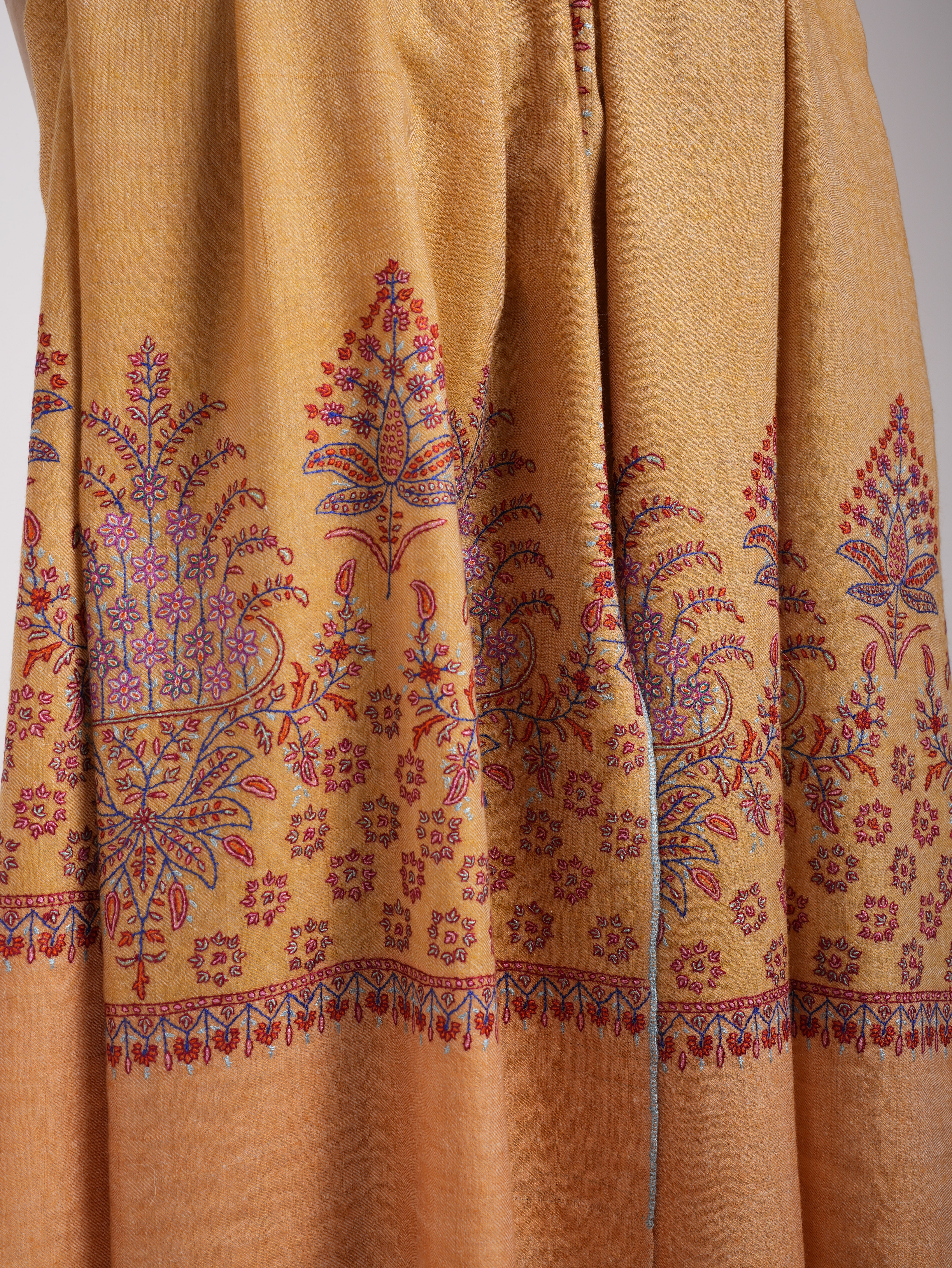 Sozni Embroidered Original Kashmiri Pashmina Shawl