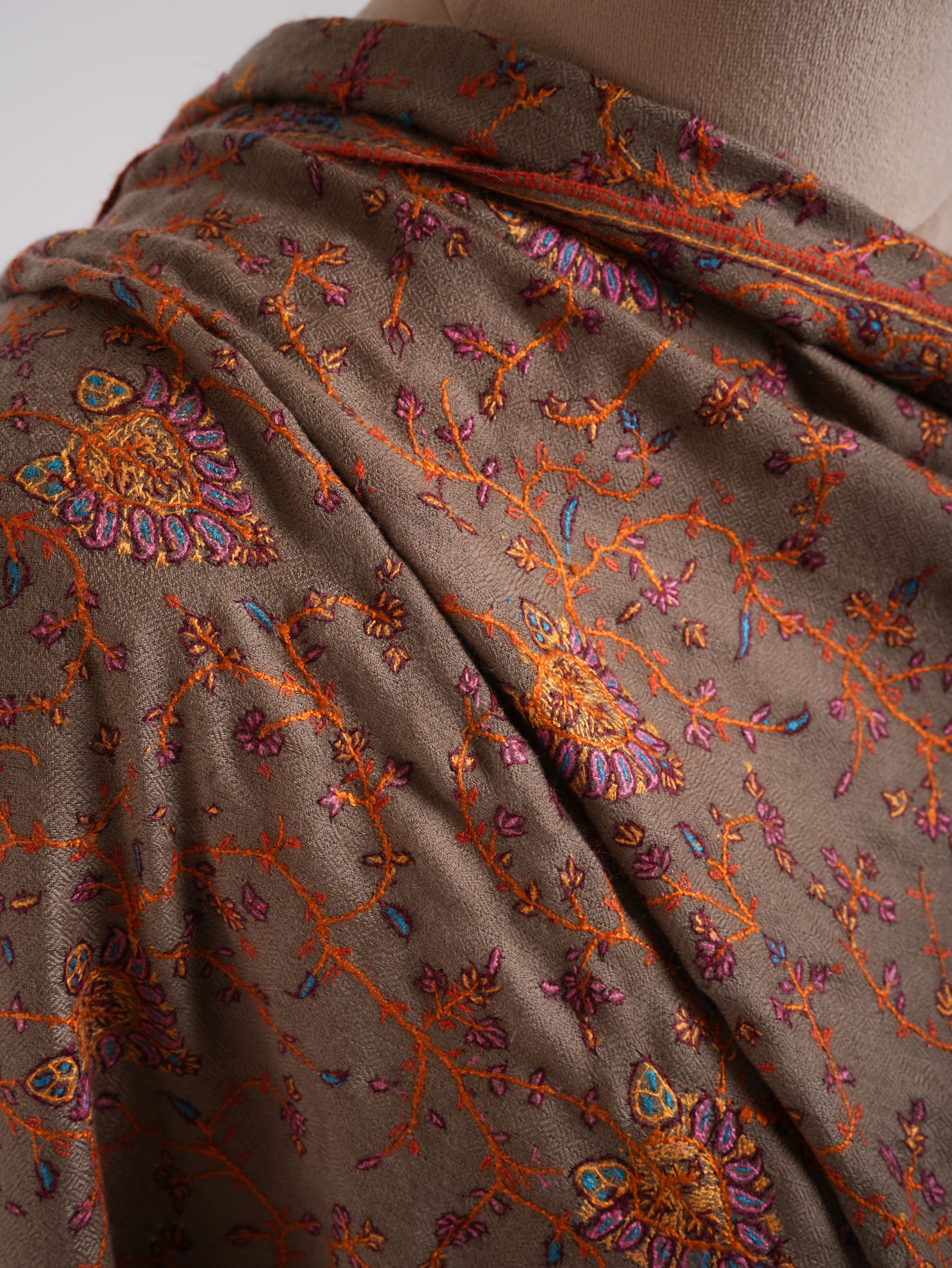 Toosh Color Pure Pashmina Sozni Scial