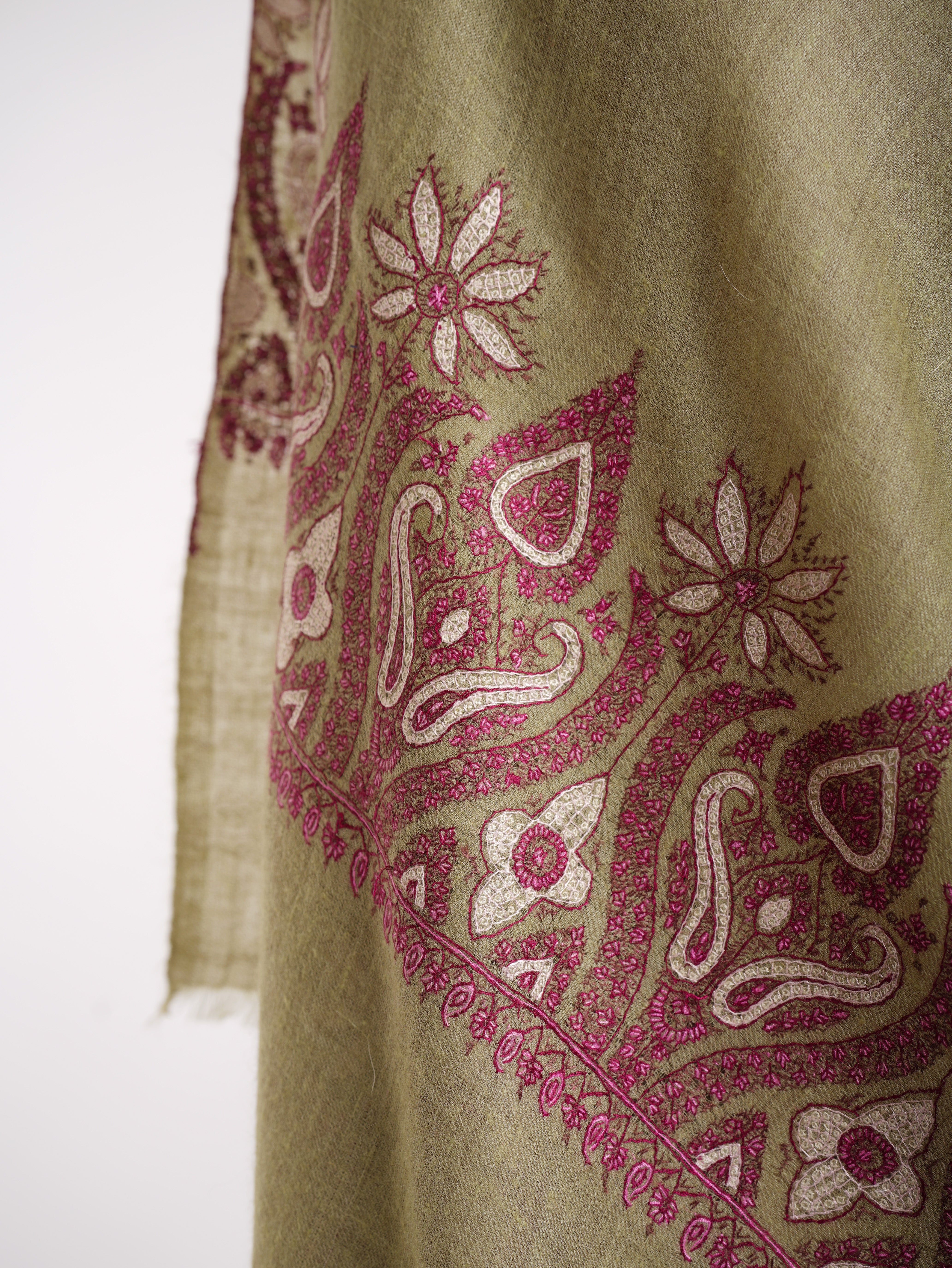 Green Sozni Embroidered Cashmere Pashmina Stole