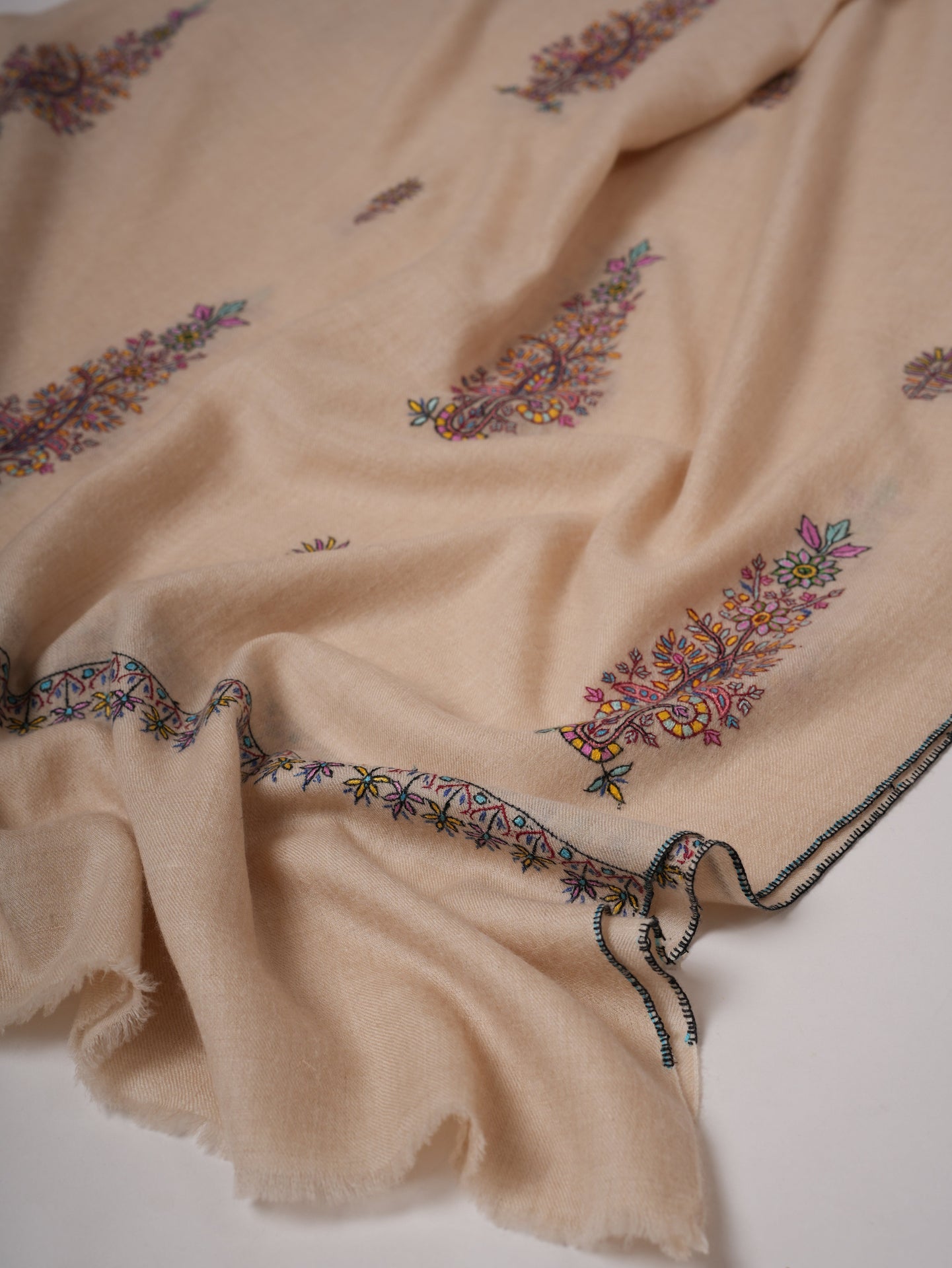 Ivory Handwoven Shahkaar Pashmina Shawl with Buteh Embroidery Shahkaar