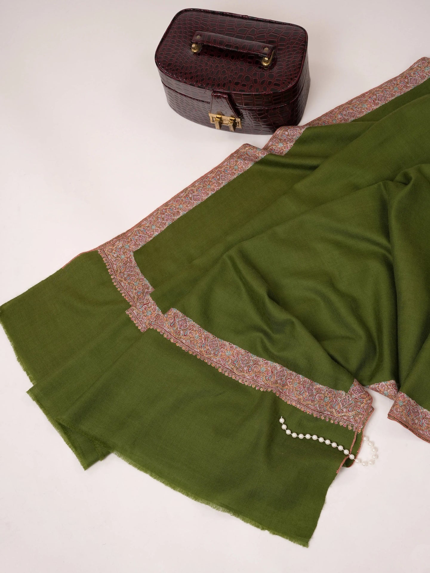 Classic Neemdaur Hand Embroidered Pure Pashmina Shawl Shahkaar.com