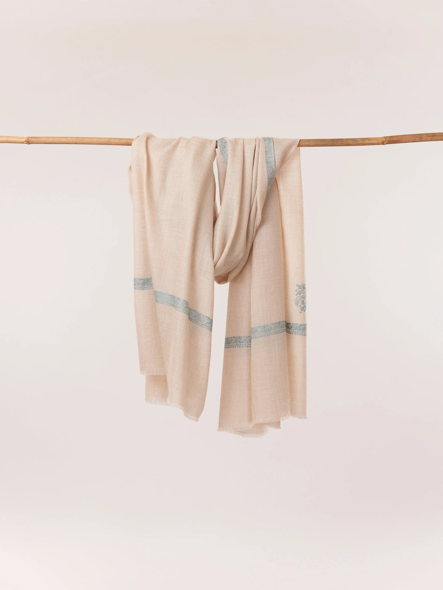 Kashmiri Natural Off White Handwoven Pashmina Shawl with Kashmiri Sozni Buteh Embroidery Shahkaar.com