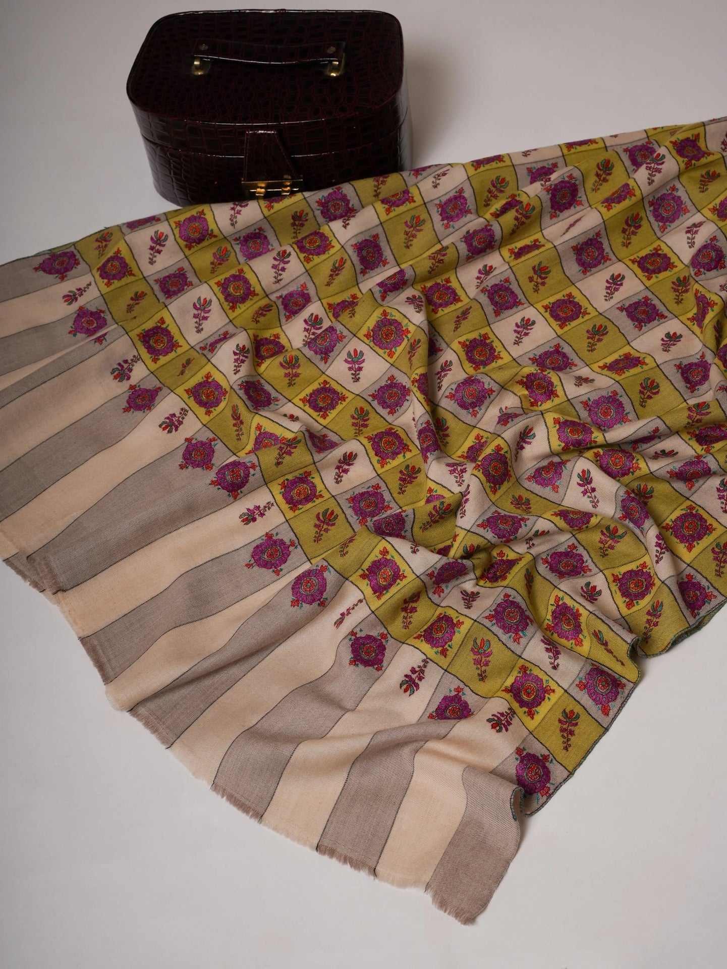 Buteh Hand Embroidered Fine Wool Shawl Shahkaar