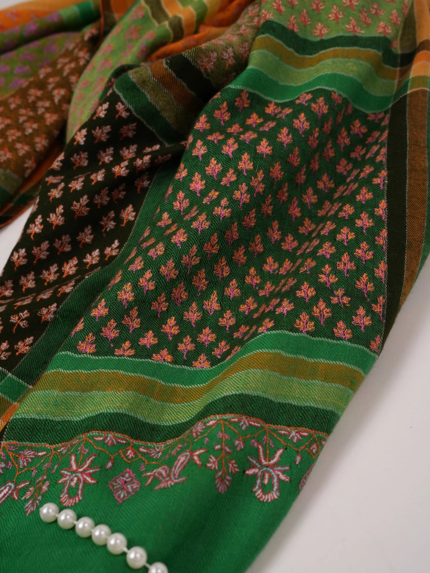 Handembroidered Handwoven Baby Soft Pure Pashmina Shawl Shahkaar.com