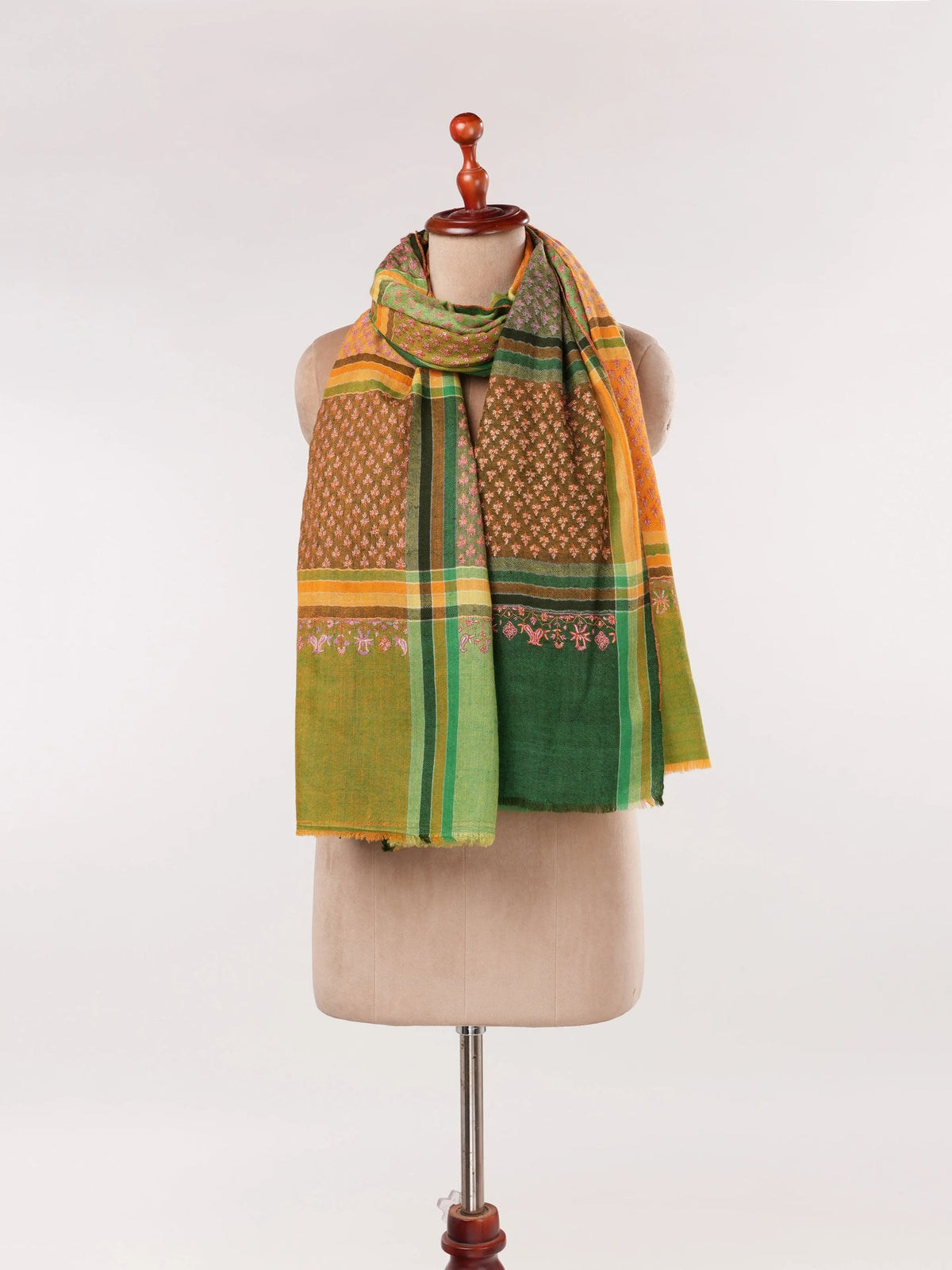 Handembroidered Handwoven Baby Soft Pure Pashmina Shawl Shahkaar.com