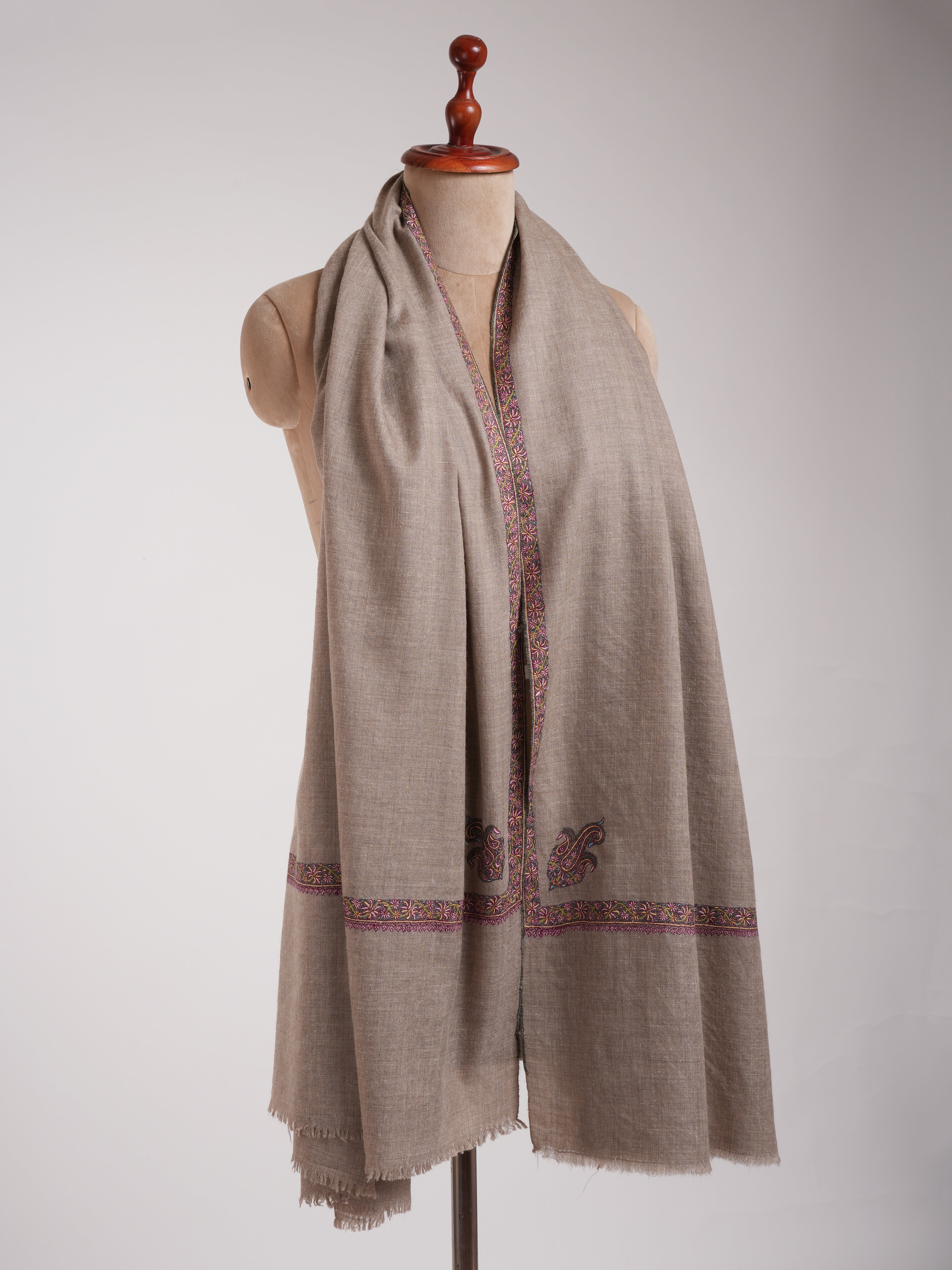 Natural Grey Handloomed Fine Sozni Embroidery Pashmina