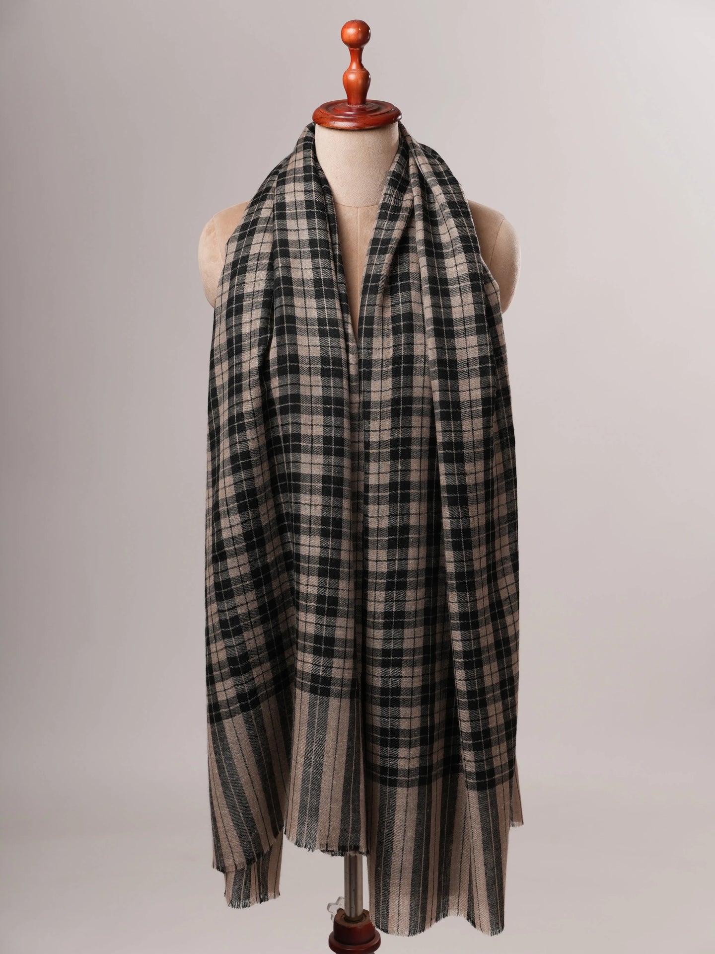 Handloomed Black and Grey Check Pashmina Shawl Shahkaar