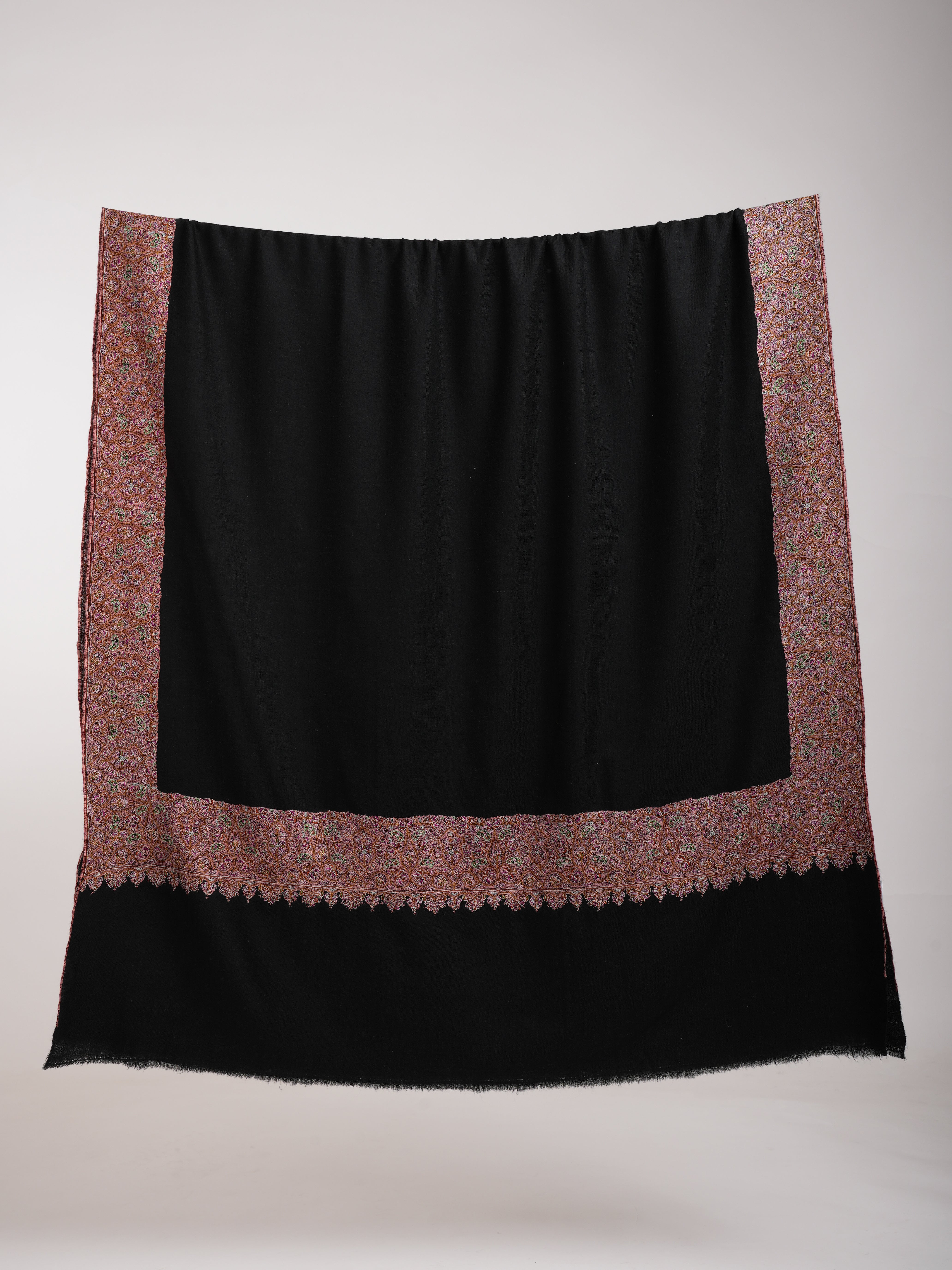 Daurdar Fine Embroidered Black Kashmiri Pashmina Shawl