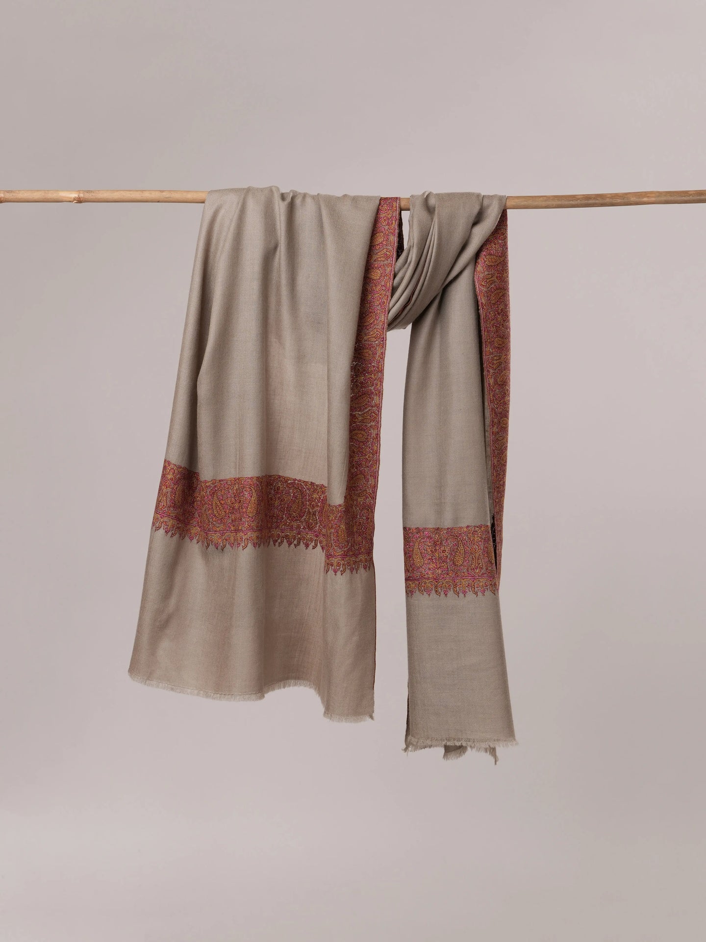 Handspun Pashmina Shawl with Classic Daurdar Hand Embroidery Shahkaar.com