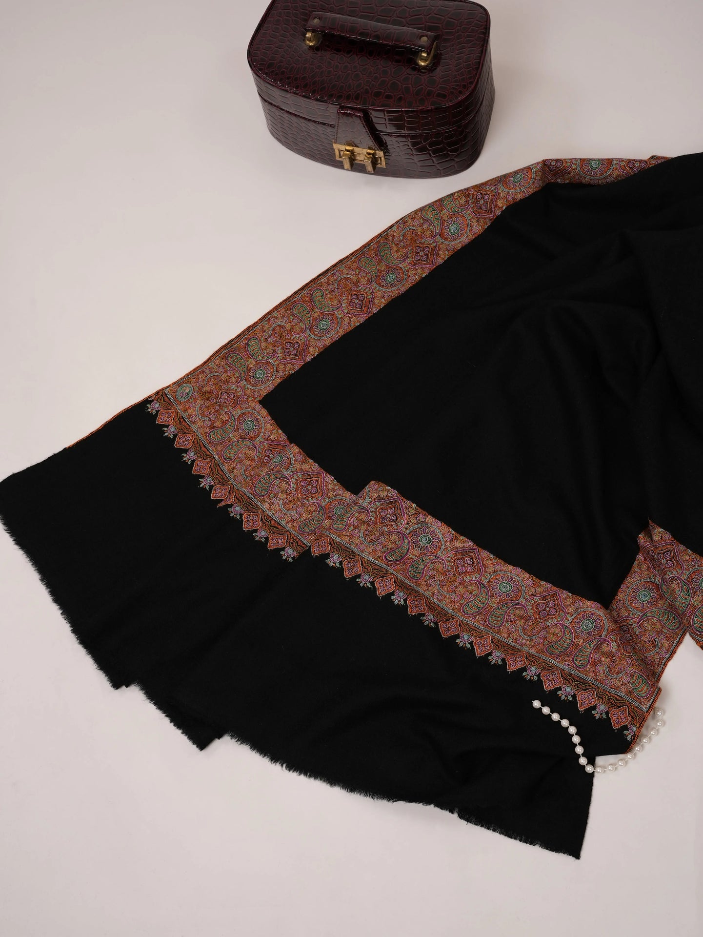 Black Pashmina Shawl with Traditional Daurdar Hand Embroidery Shahkaar.com
