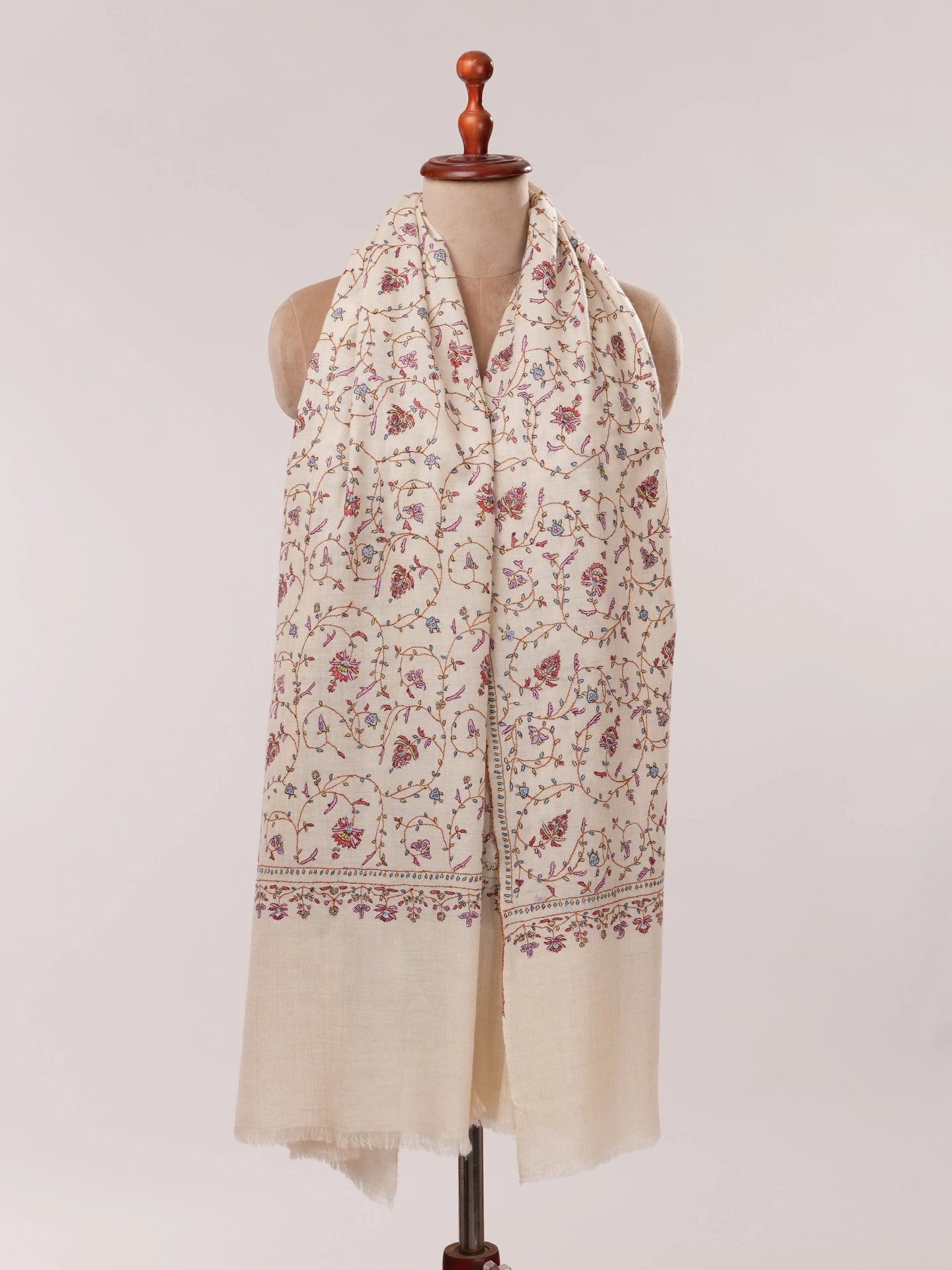 Natural Off White Hand Embroidered Sozni Jali Pashmina Shawl Shahkaar.com