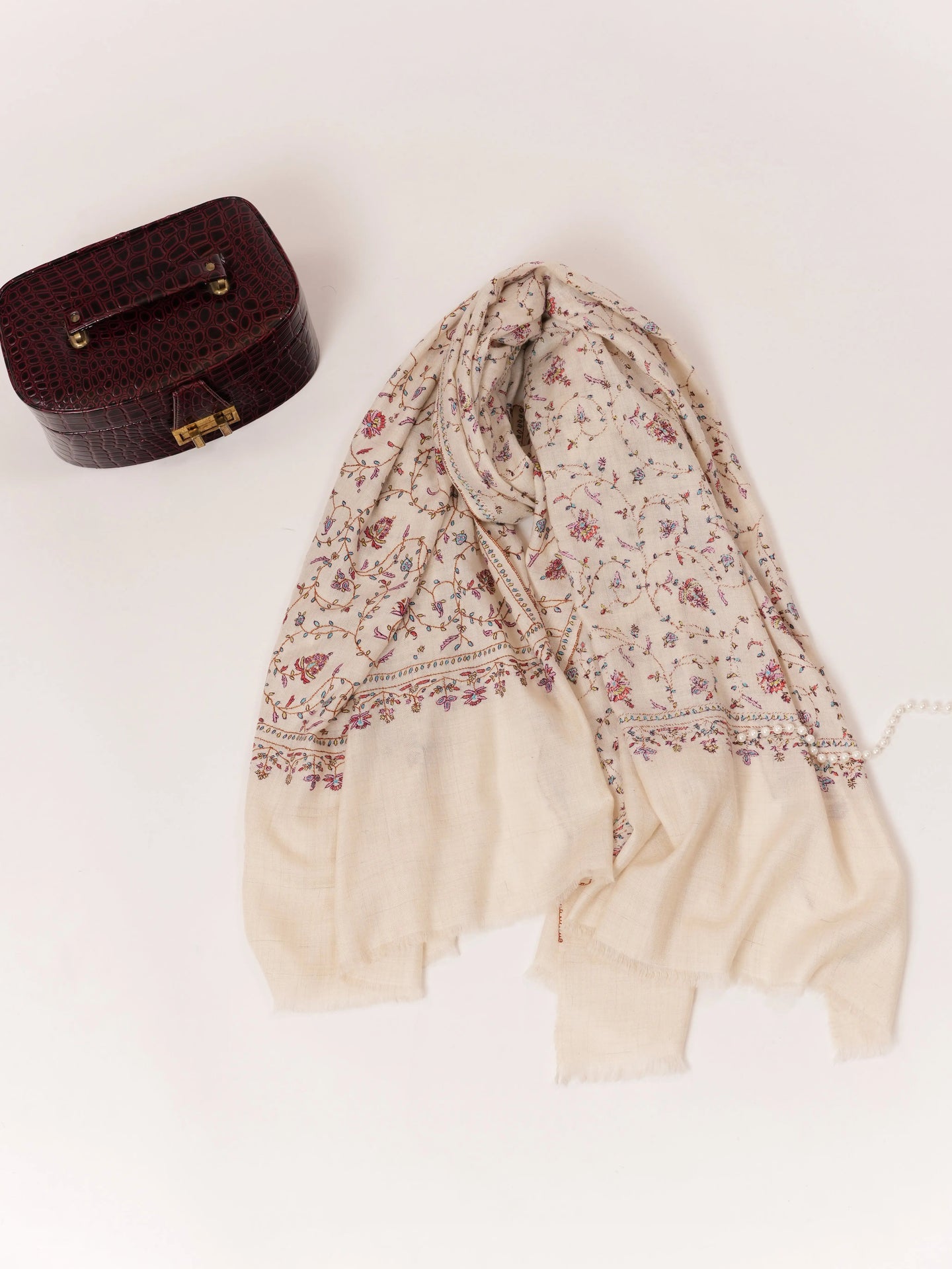 Natural Off White Hand Embroidered Sozni Jali Pashmina Shawl Shahkaar.com