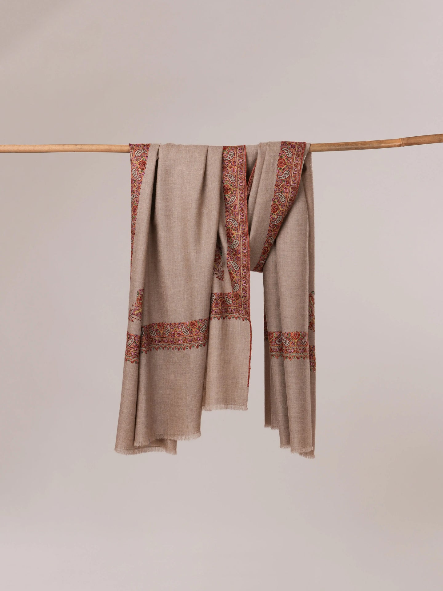 Classic Hand Embroidered Pure Pashmina Shawl with Daur & Koon Motif Shahkaar.com