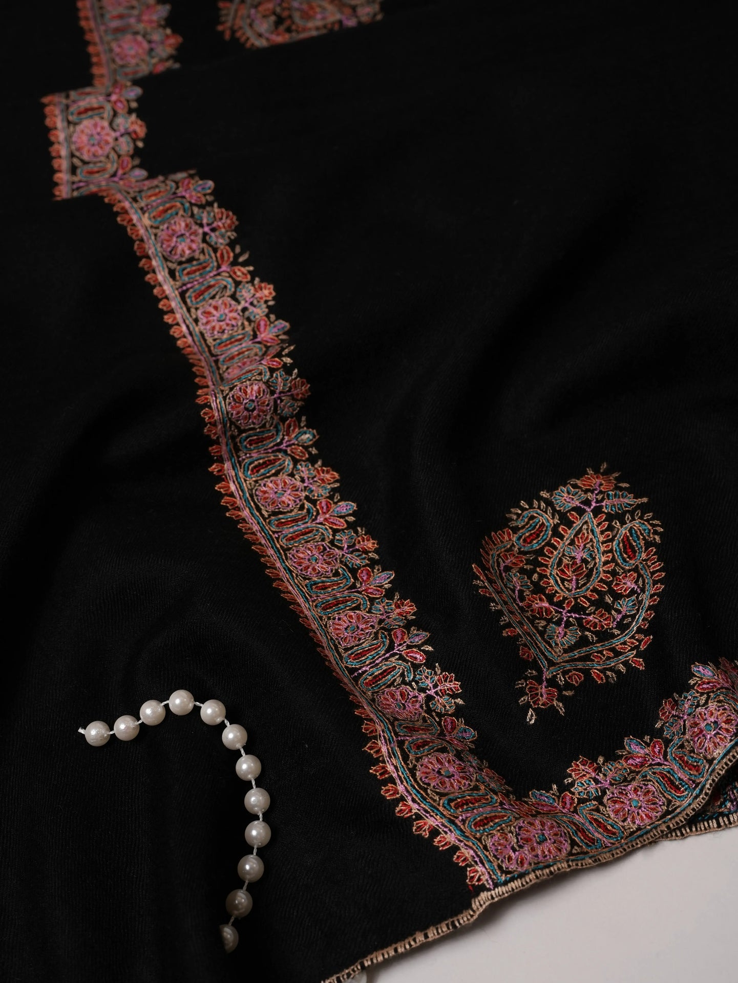 Black Authentic Pashmina Shawl with Border Sozni Hand Embroidery Shahkaar.com