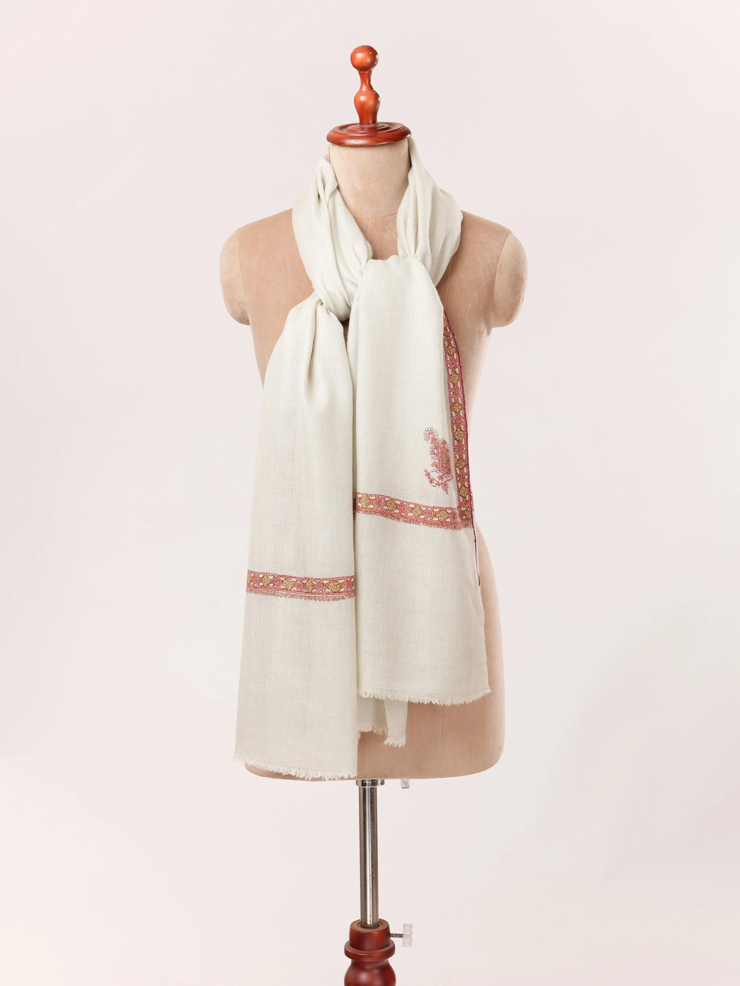 Hashia Kashmiri Handwoven White Pashmina Shawl with Sozni Work Embroidery Shahkaar.com