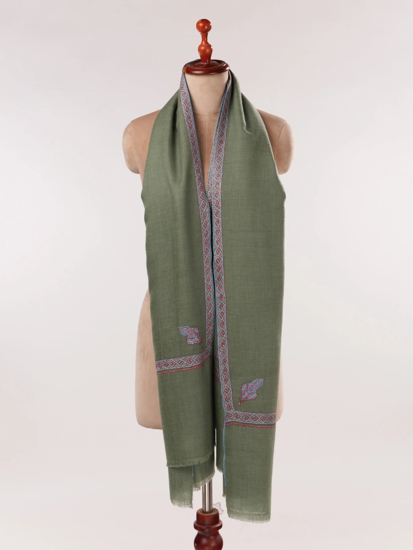 Green Handwoven Pashmina Shawl with Hashidar Hand Sozni Embroidery Shahkaar.com