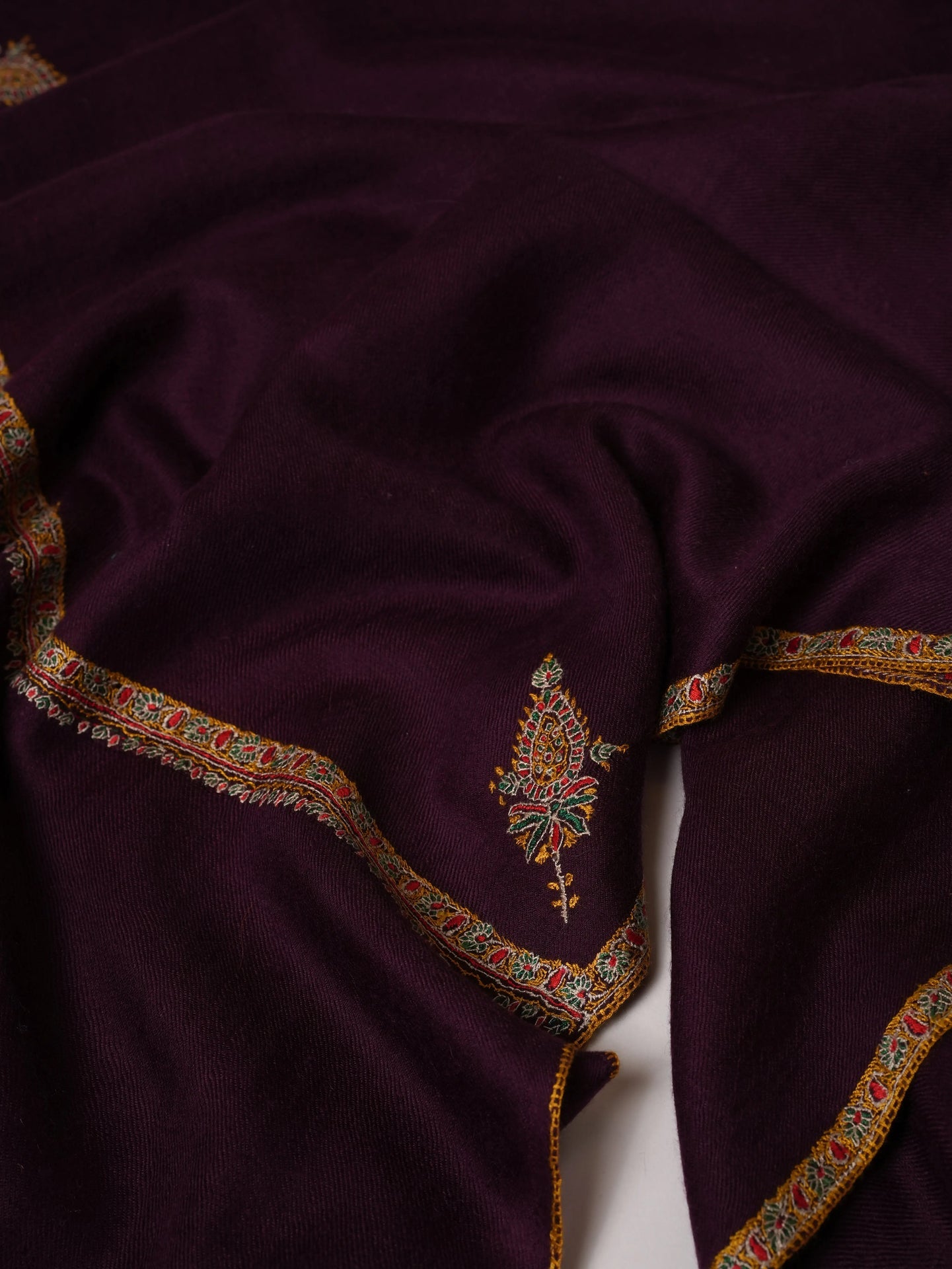 Plum Handwoven Pashmina Shawl with Detailed Hand Embroidery Shahkaar.com