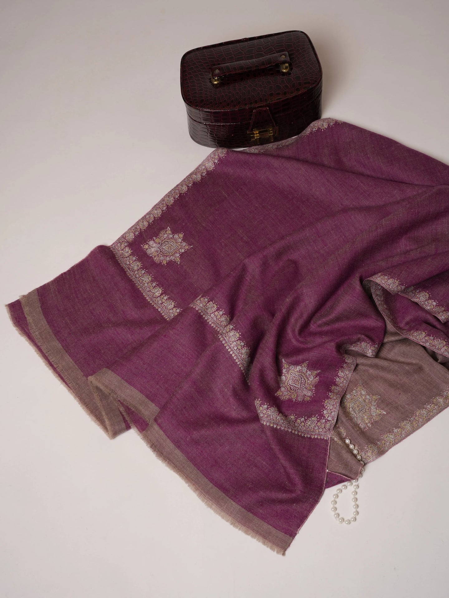 Dual Tone Handwoven Pashmina Shawl with Hashia Hand Embroidery Shahkaar.com