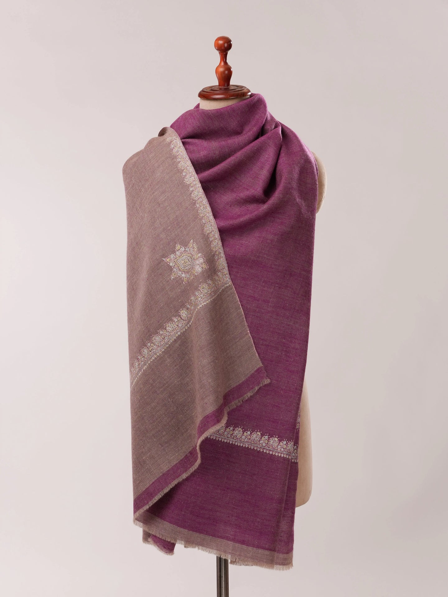 Dual Tone Handwoven Pashmina Shawl with Hashia Hand Embroidery Shahkaar.com
