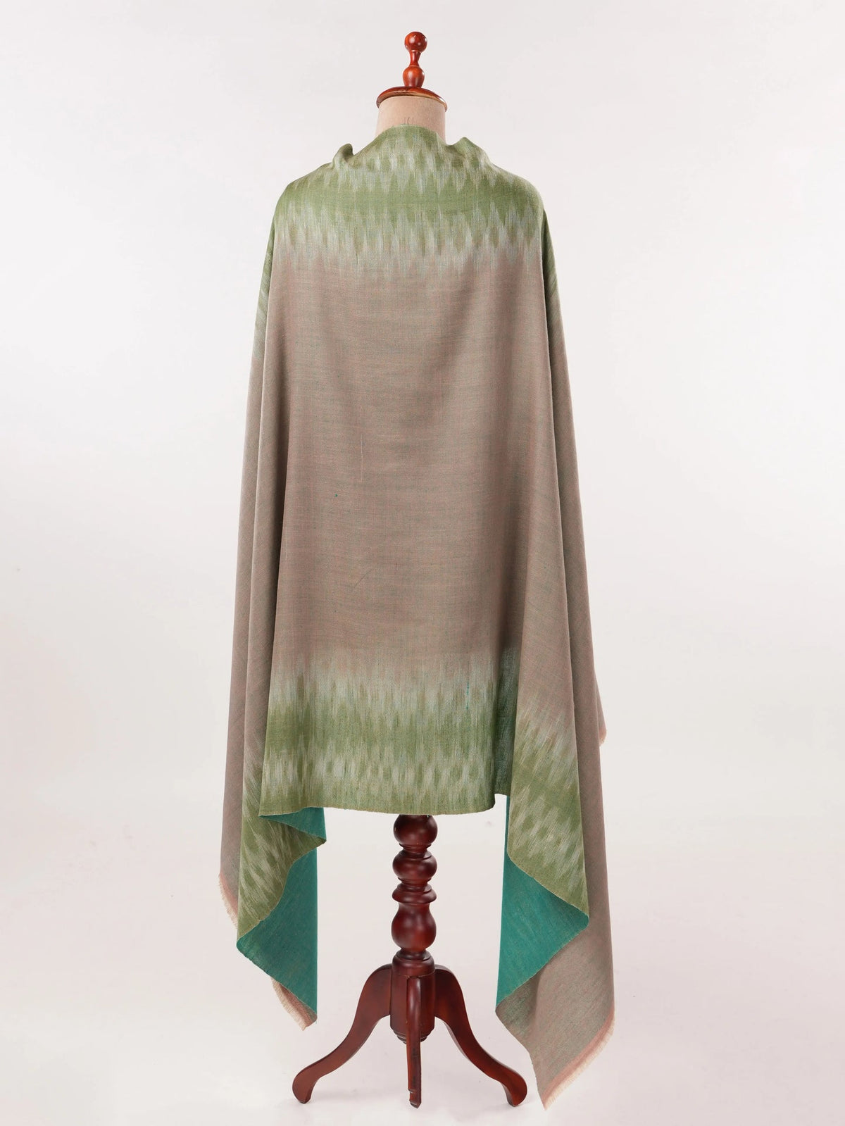 Dual Tone Featherlight Handwoven Pashmina Shawl with Ikat Weave