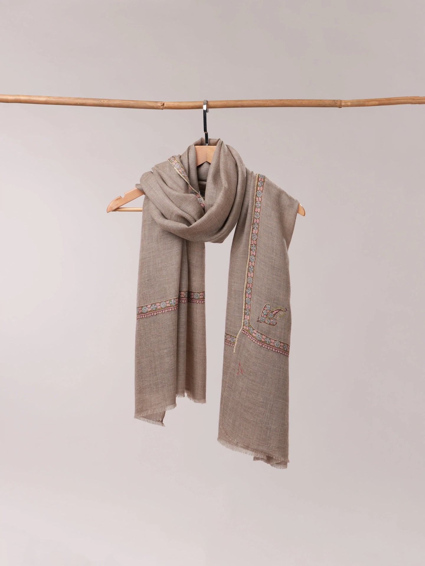 Natural Grey Authentic Pashmina Shawl with Classic Hashia Hand Embroidery Shahkaar.com