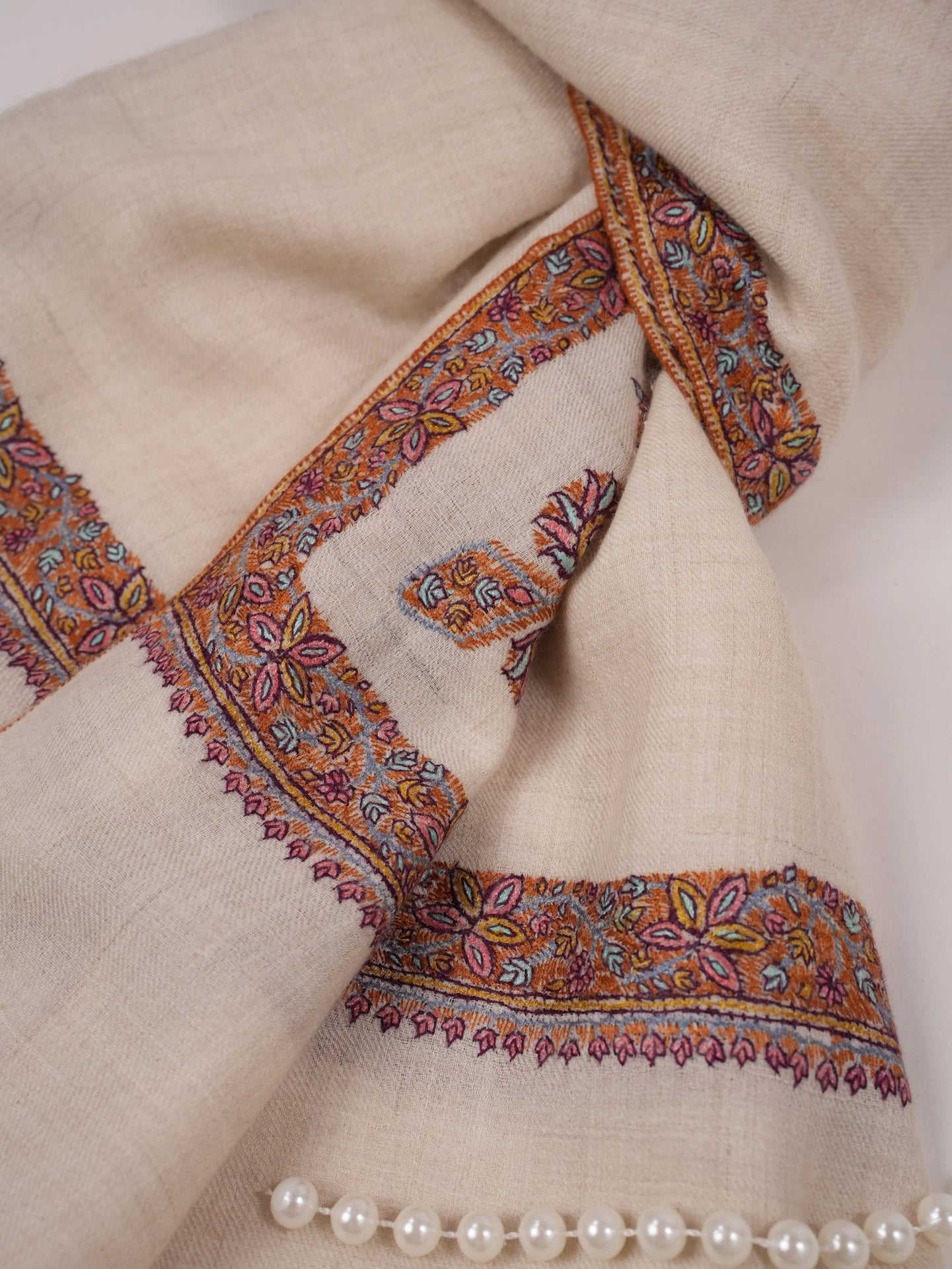 Natural White Pashmina Shawl with Classic Hashia Embroidery Shahkaar.com
