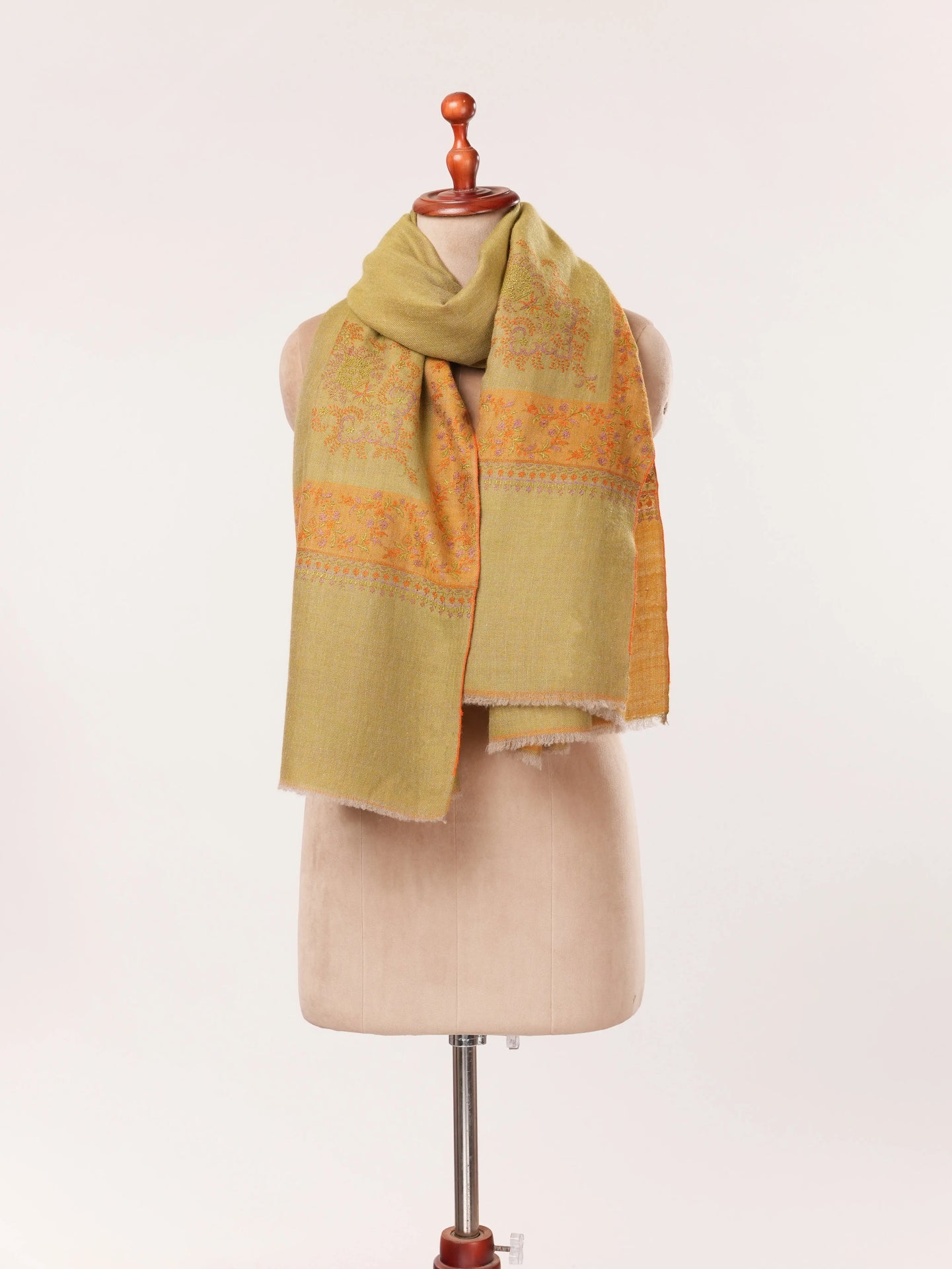 Dualtone Kashmiri Handwoven Pashmina Shawl with Hand Sozni Daurdar Embroidery Shahkaar.com