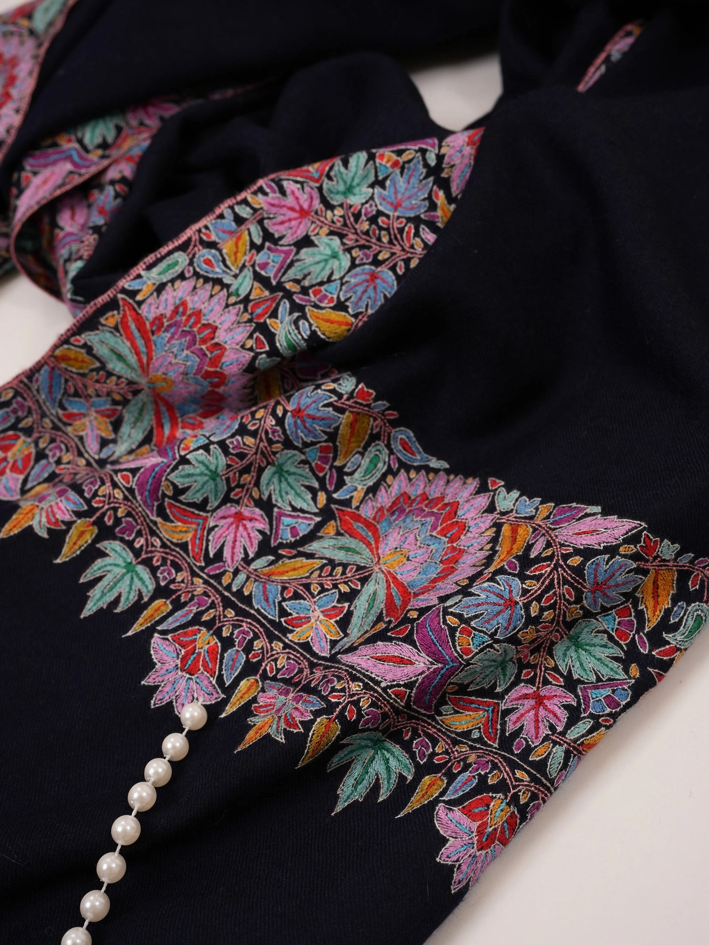 Handwoven Navy Blue Daurdar Shawl in Soft Pashmina from Kashmir Shahkaar.com