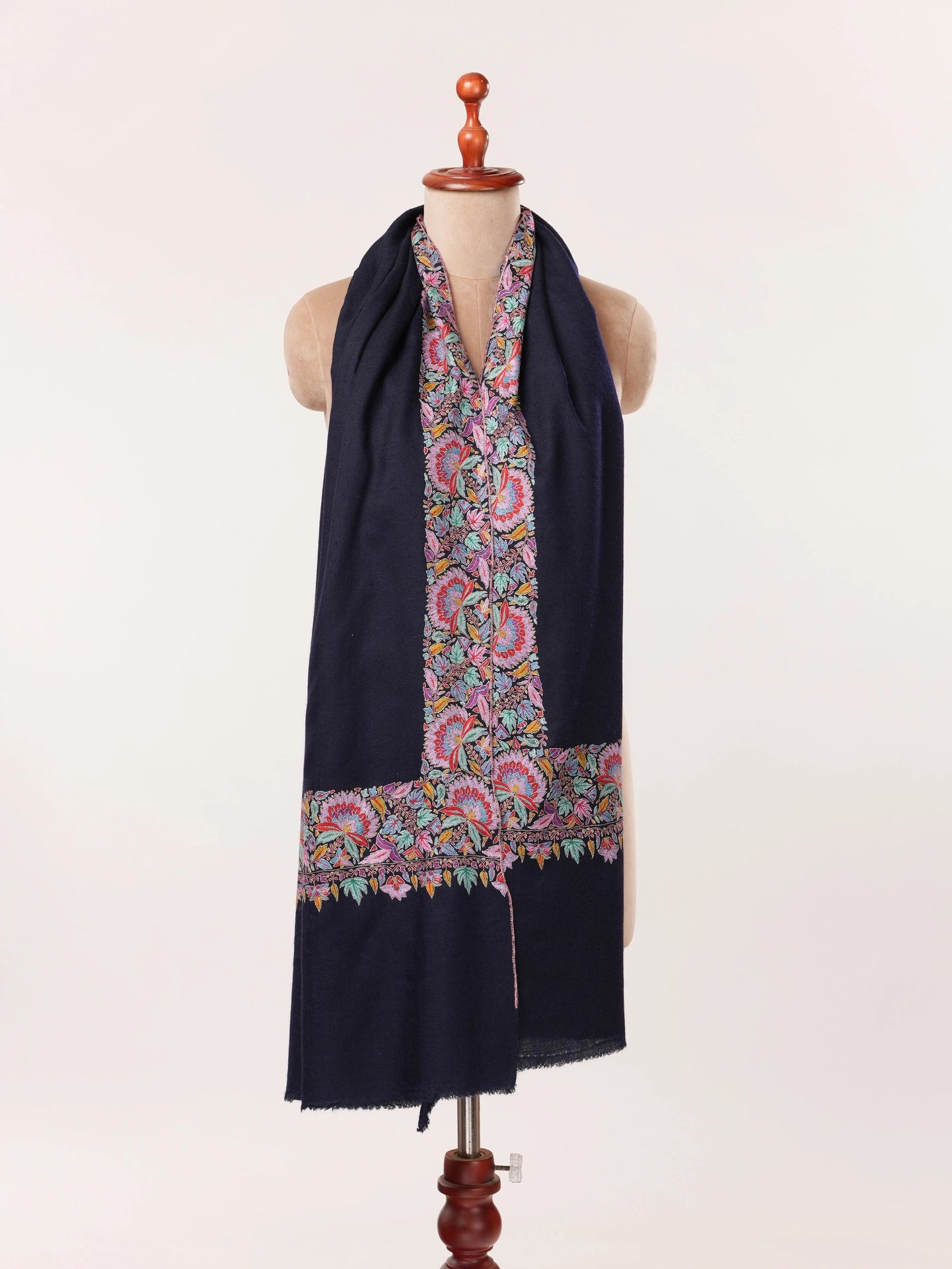 Handwoven Navy Blue Daurdar Shawl in Soft Pashmina from Kashmir Shahkaar.com
