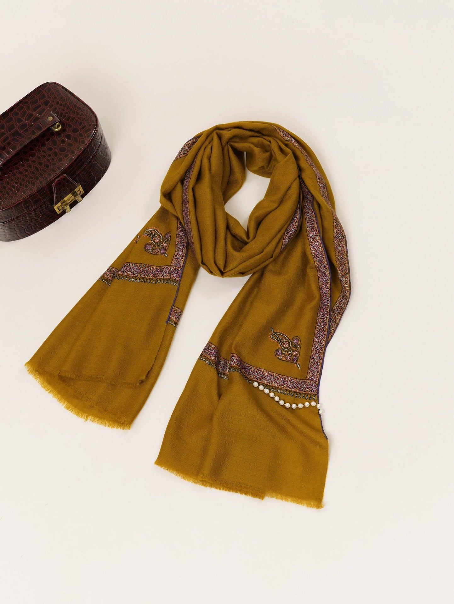 Handwoven Kashmiri Scarf in Luxurious Cashmere with Hashia Hand Embroidery Shahkaar.com