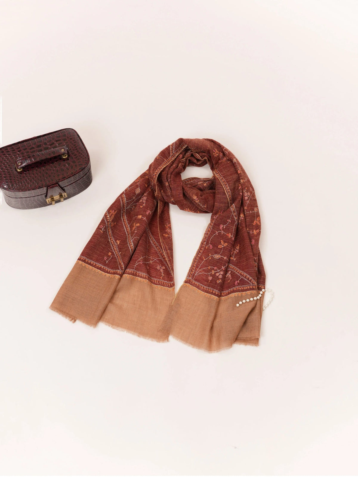 Jali Sozni Embroidery Kashmiri Handwoven Scarf in Cashmere Shahkaar.com