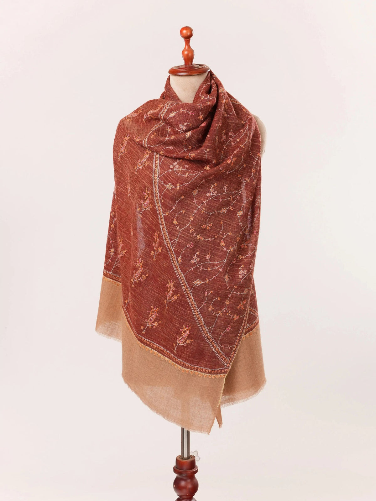 Jali Sozni Embroidery Kashmiri Handwoven Scarf in Cashmere Shahkaar.com