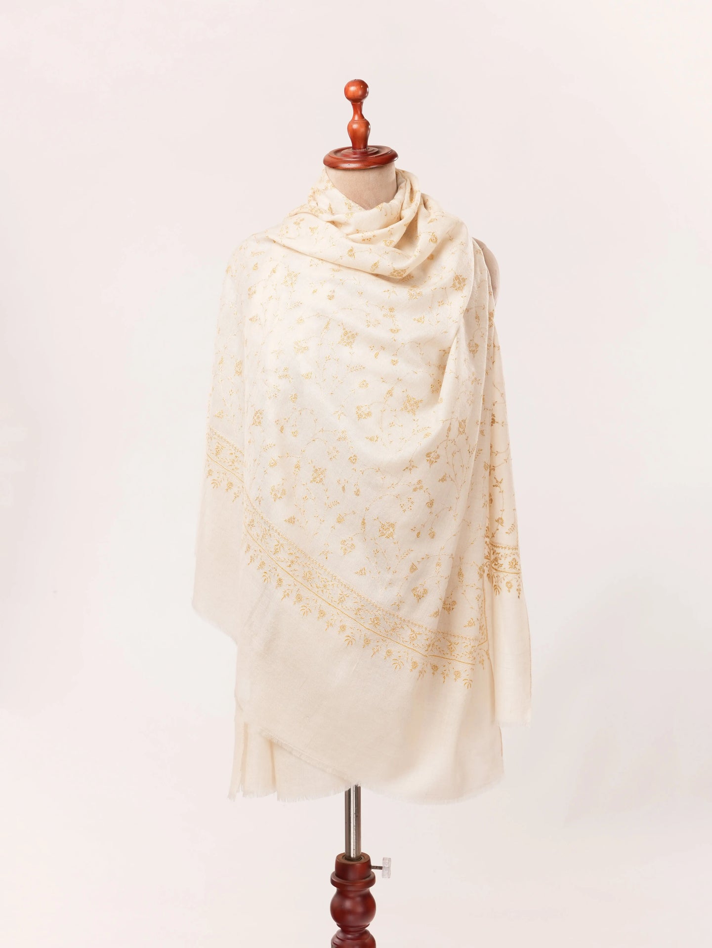 Natural White Kashmiri Handwoven Pashmina Shawl with Jali Hand Sozni Embroidery Shahkaar.com