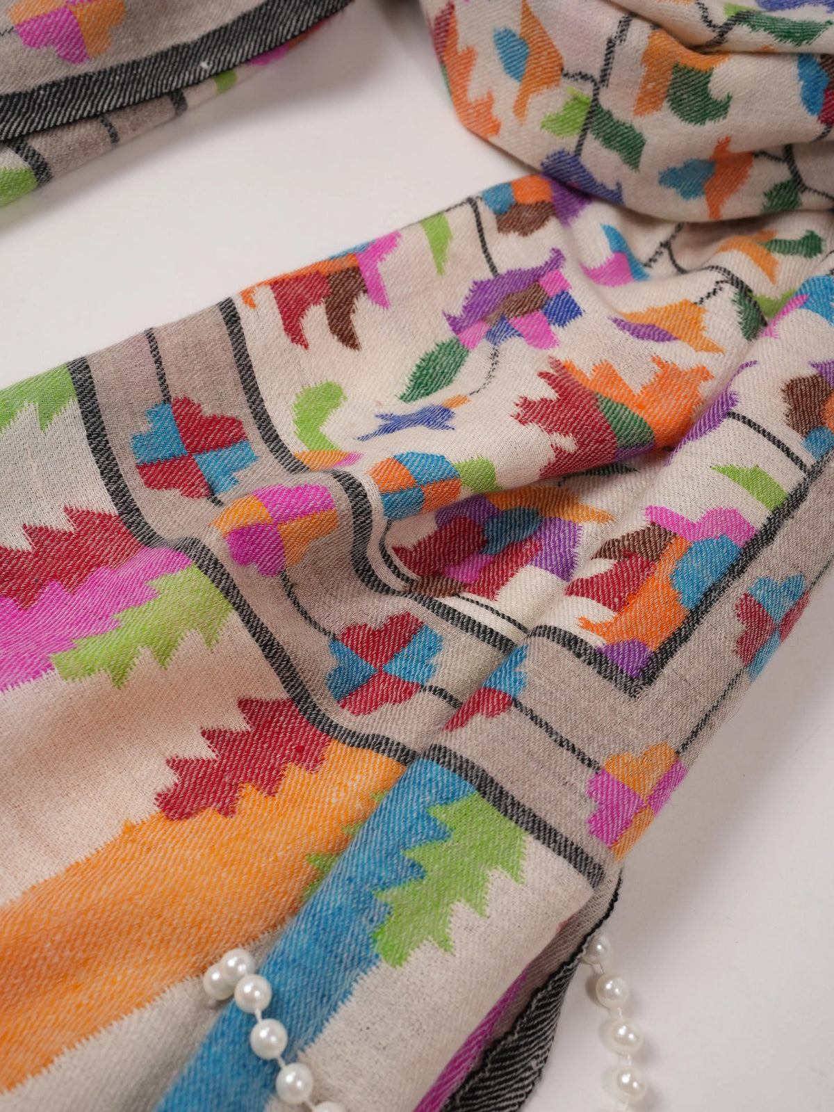 Natural White Handwoven Kani Classic Cashmere Scarf