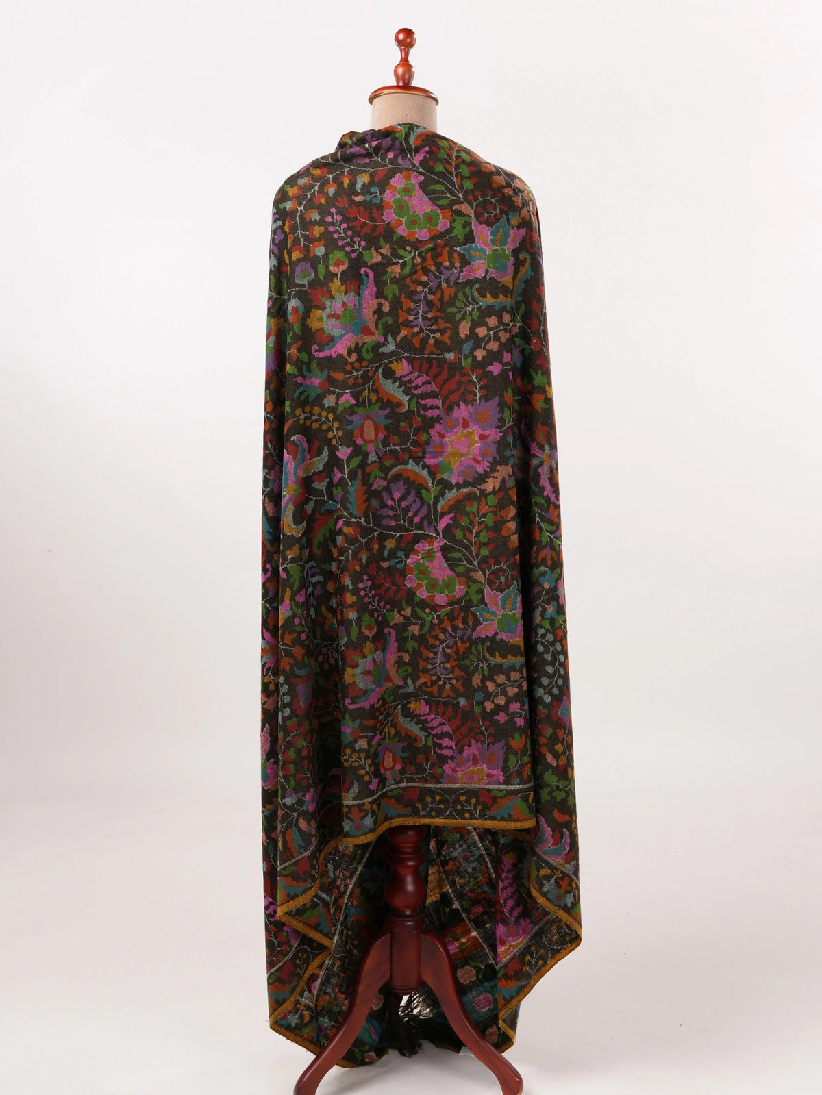 Handspun Oversized Black Handwoven Kani Pashmina Shawl