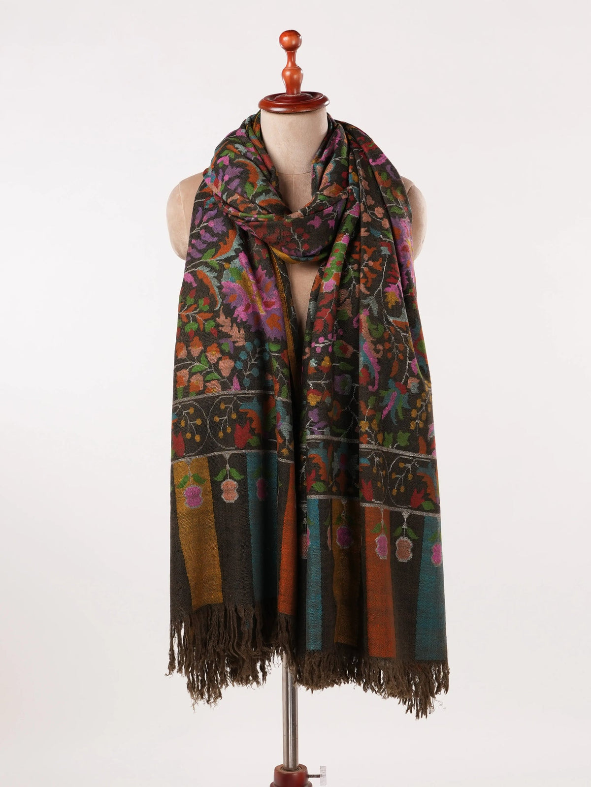 Handspun Oversized Black Handwoven Kani Pashmina Shawl