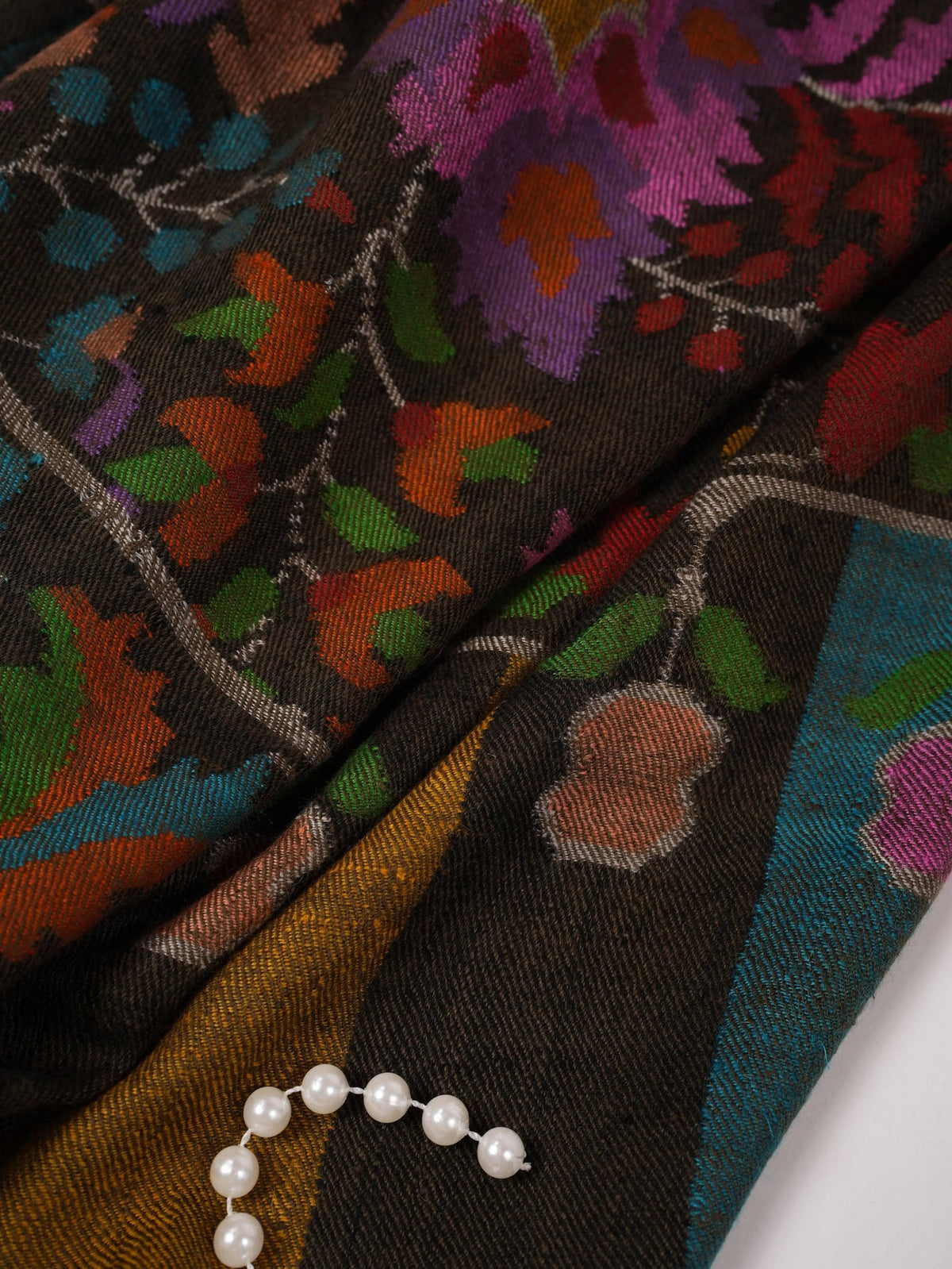 Handspun Oversized Black Handwoven Kani Pashmina Shawl