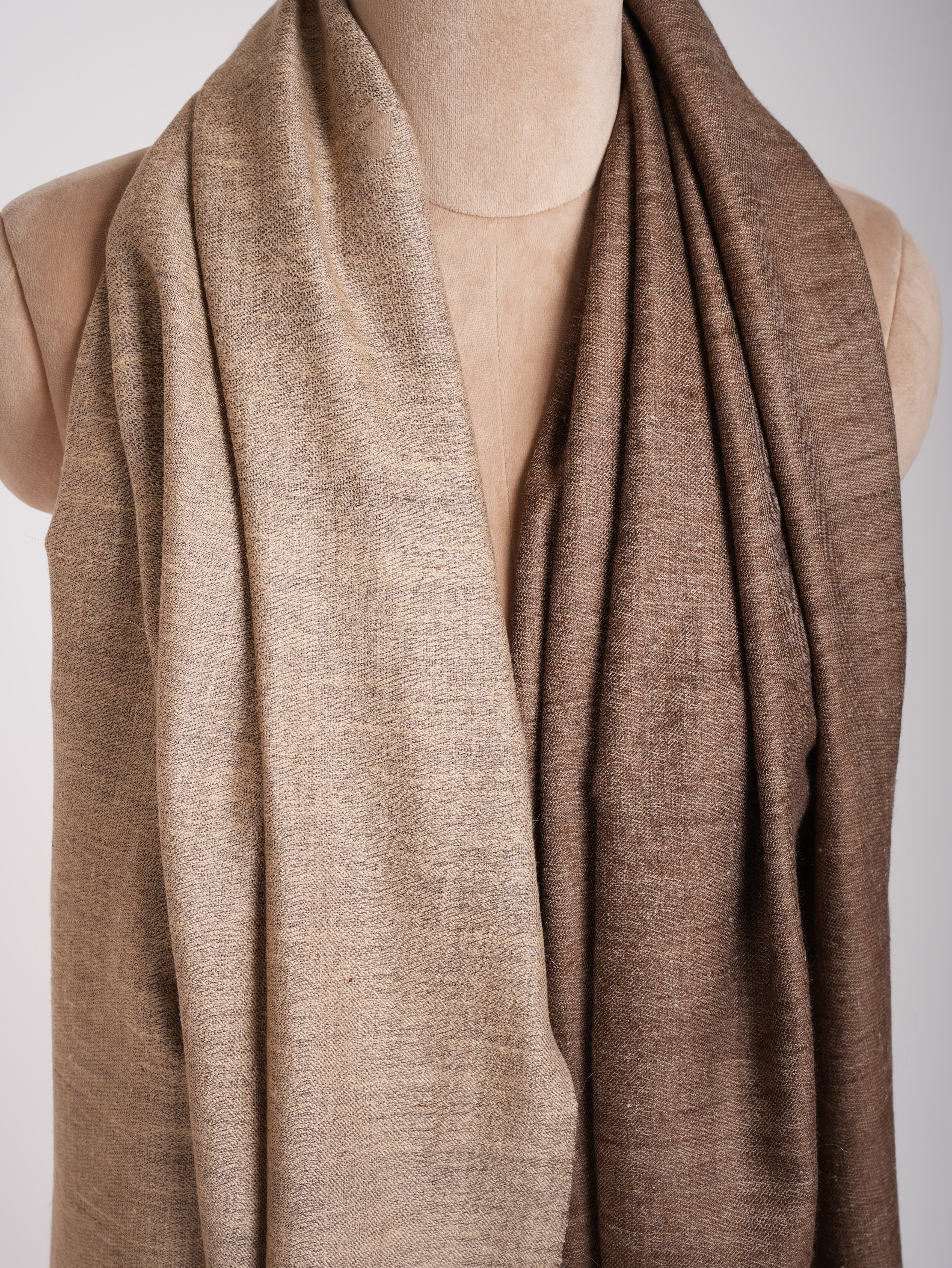 Châle Pashmina double teinte café caramel et crème