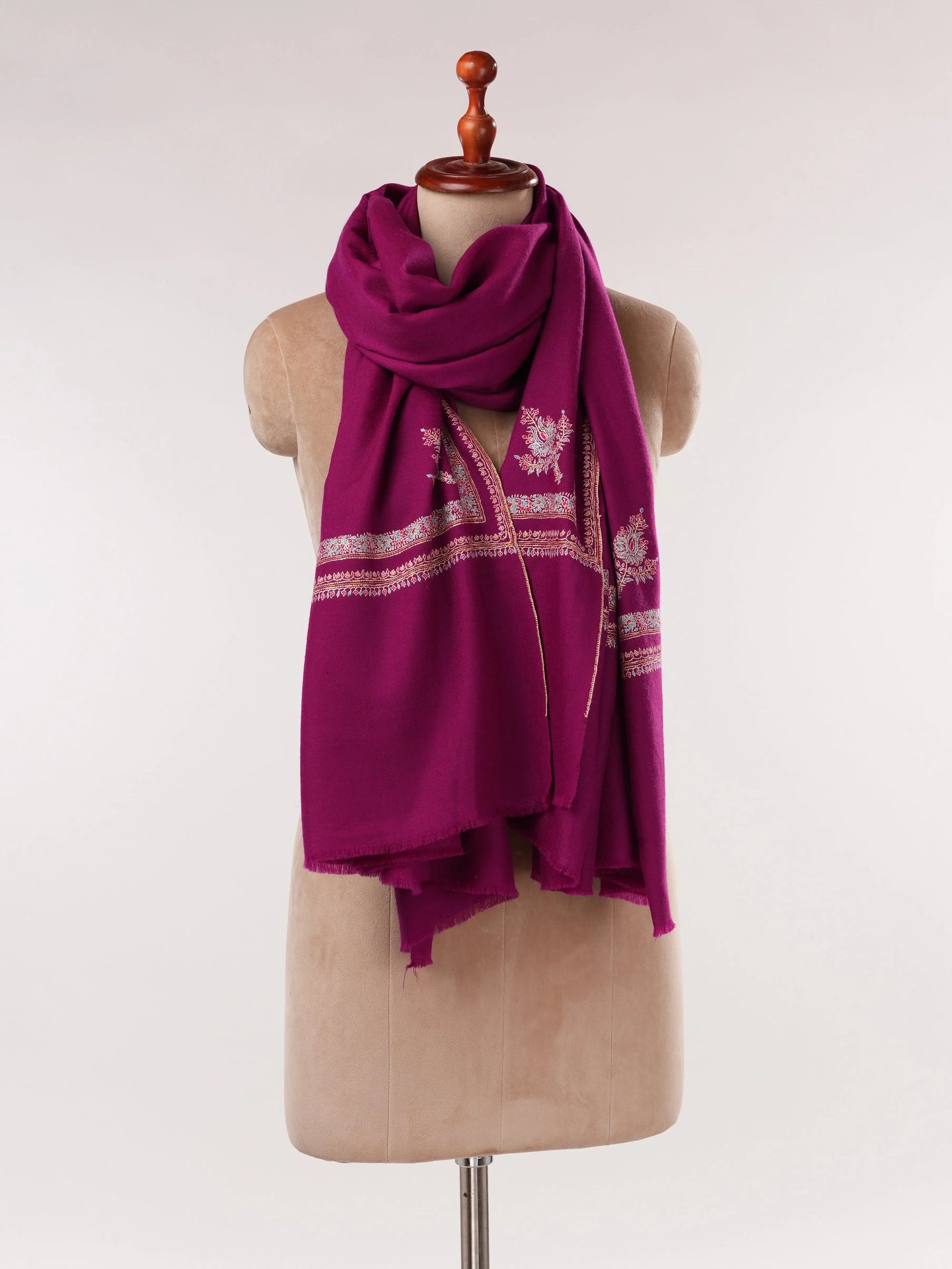 Light Purple Handwoven Pashmina Shawl with Hashidar Embroidery Shahkaar.com