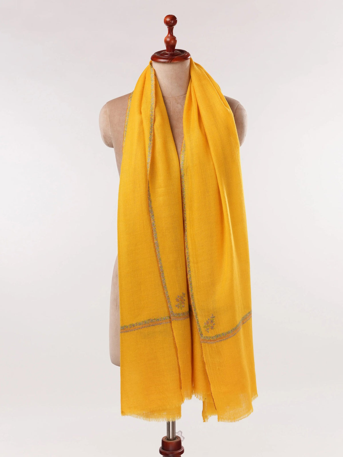 Yellow Handwoven Pashmina Shawl with Kashmiri Baildar Hand Sozni Embroidery Shahkaar.com