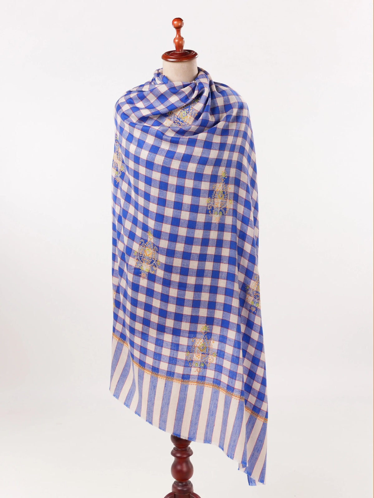 Handwoven Soft Pashmina Shawl with Hand Sozni Buteh Embroidery