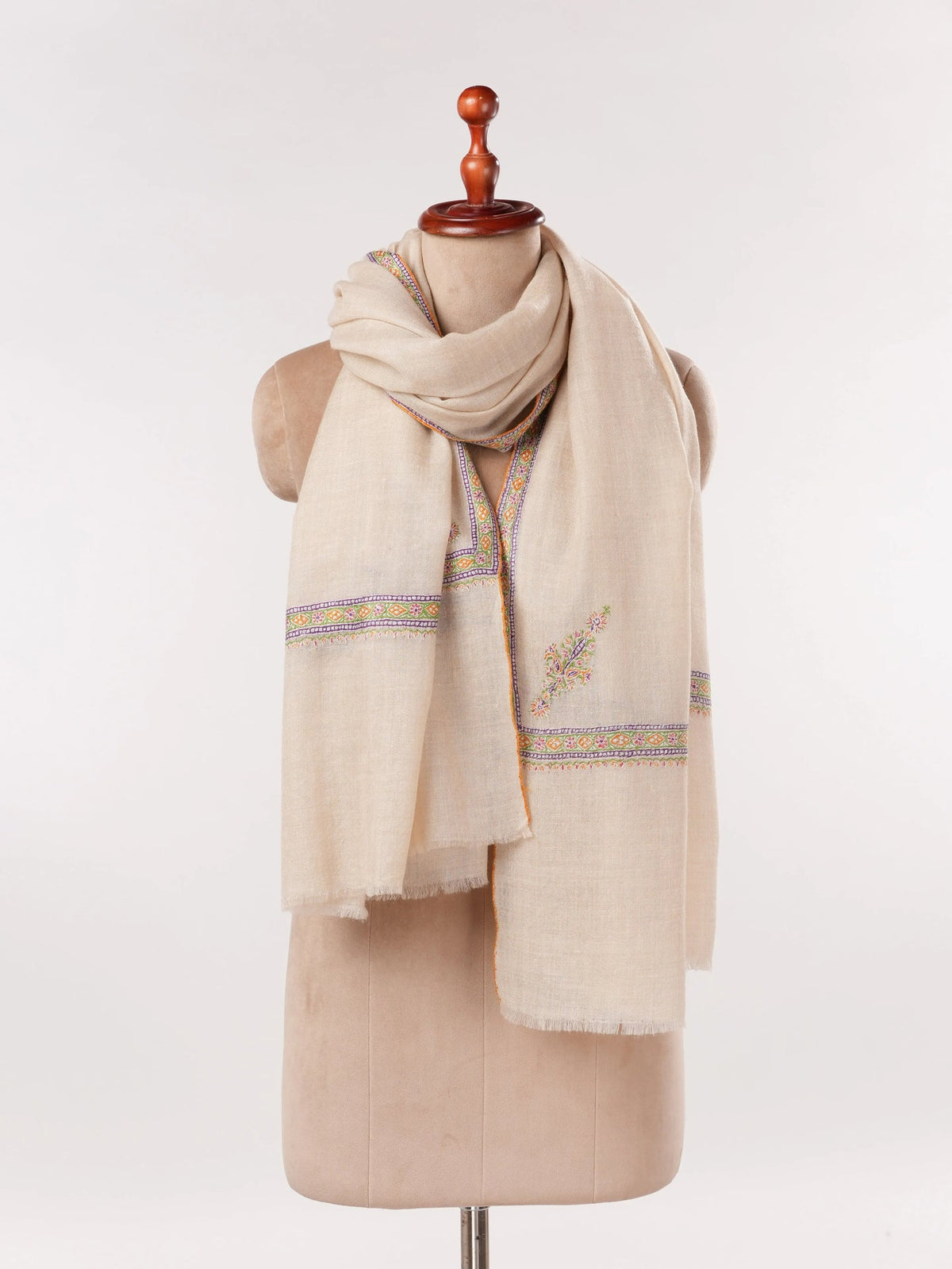 Natural White Handwoven Hashidar Sozni Embroidered Pashmina Shawl