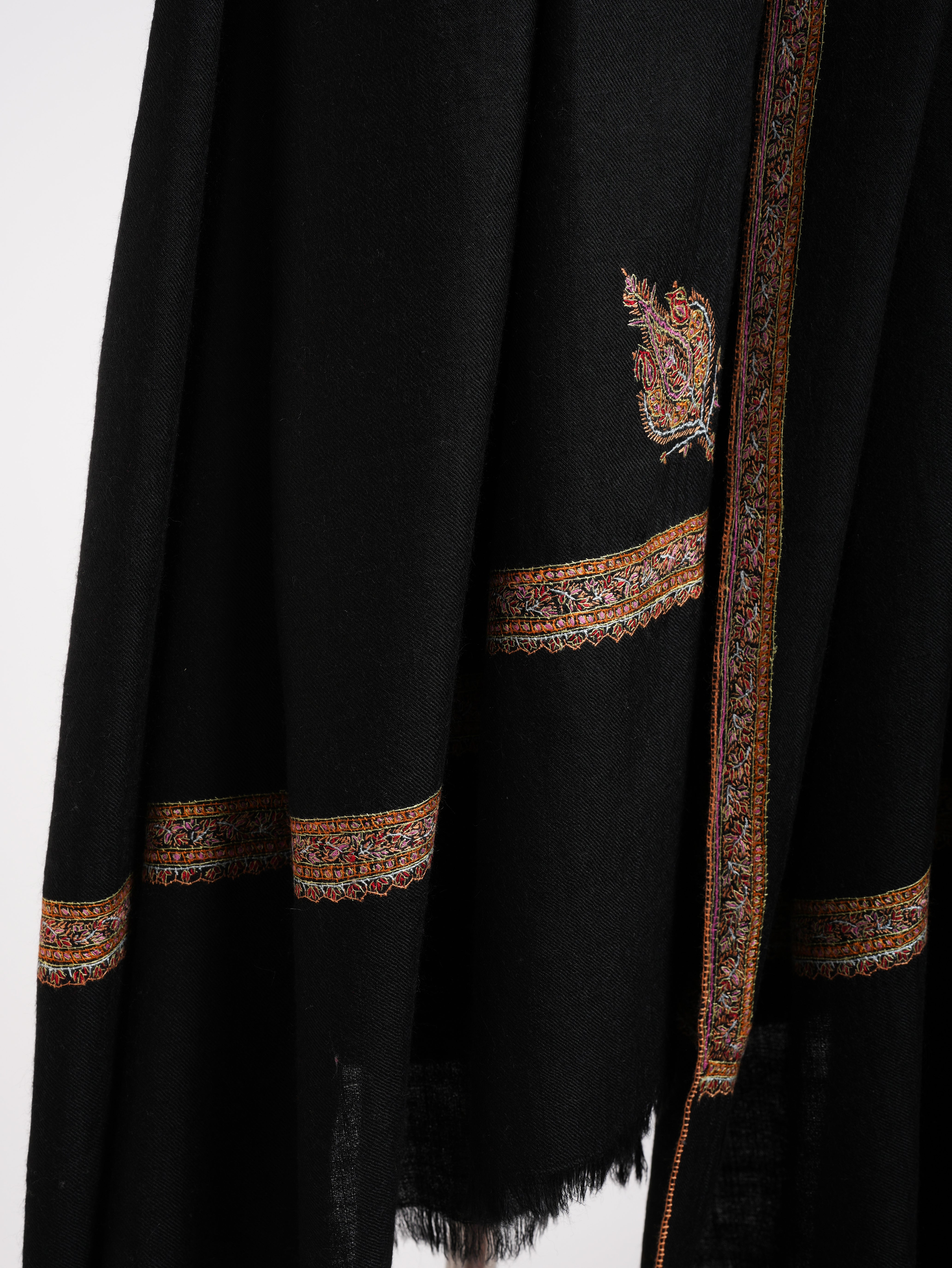 Sozni Black Kashmiri Pashmina XL Shawl