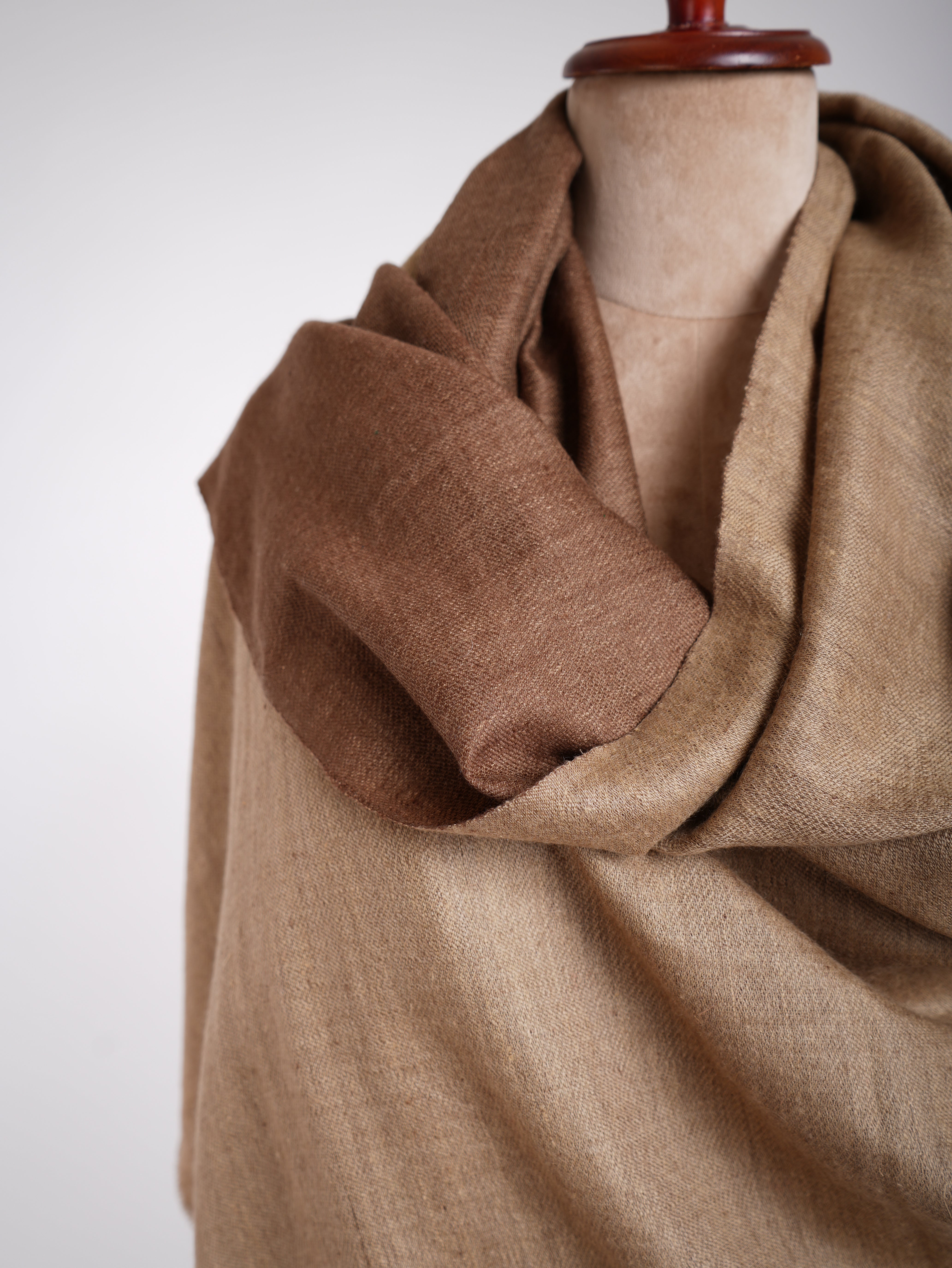 Châle Pashmina Macchiato Dualshade filé à la main