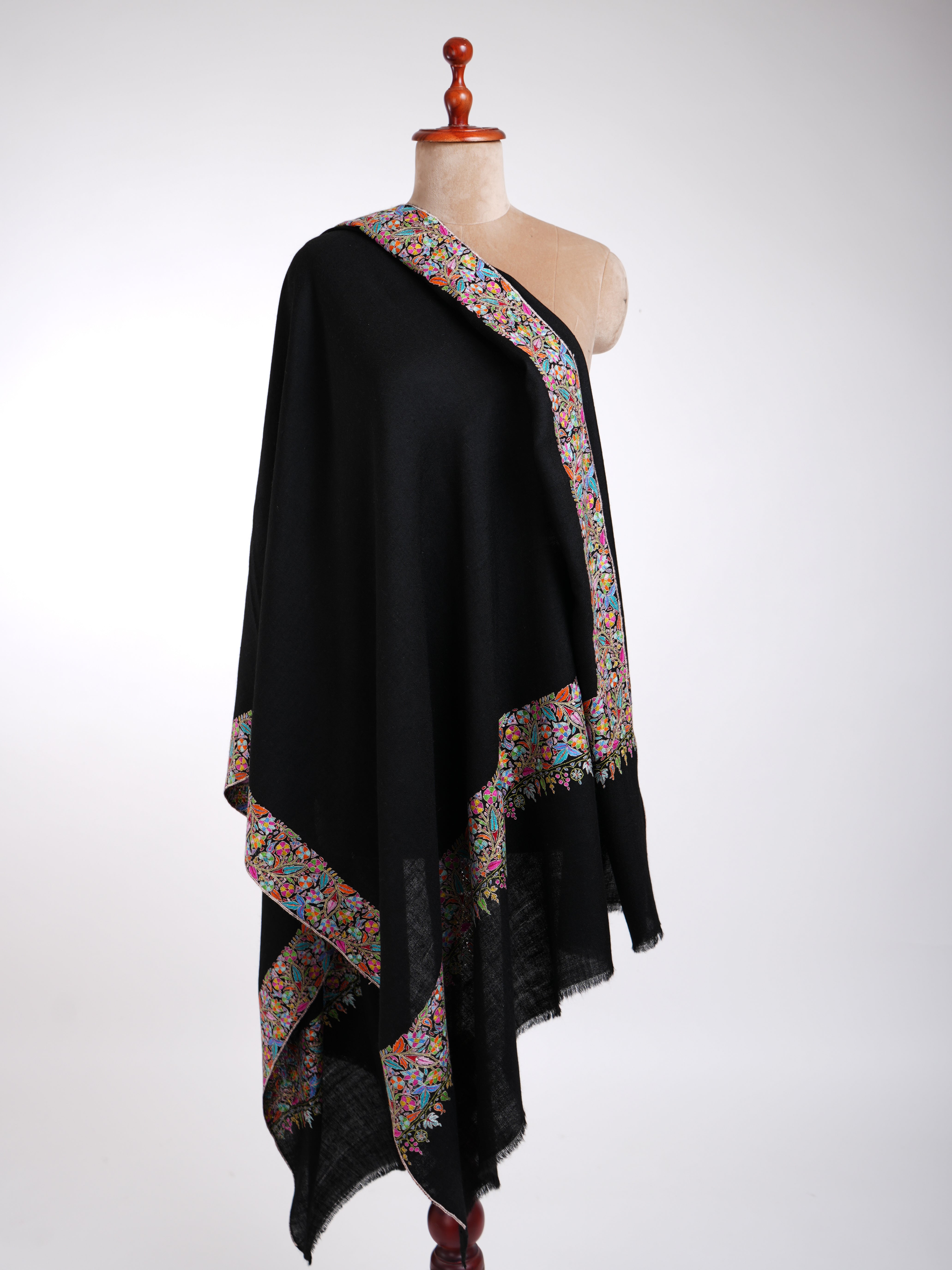 Châles noirs indiens purs pashmina faits à la main