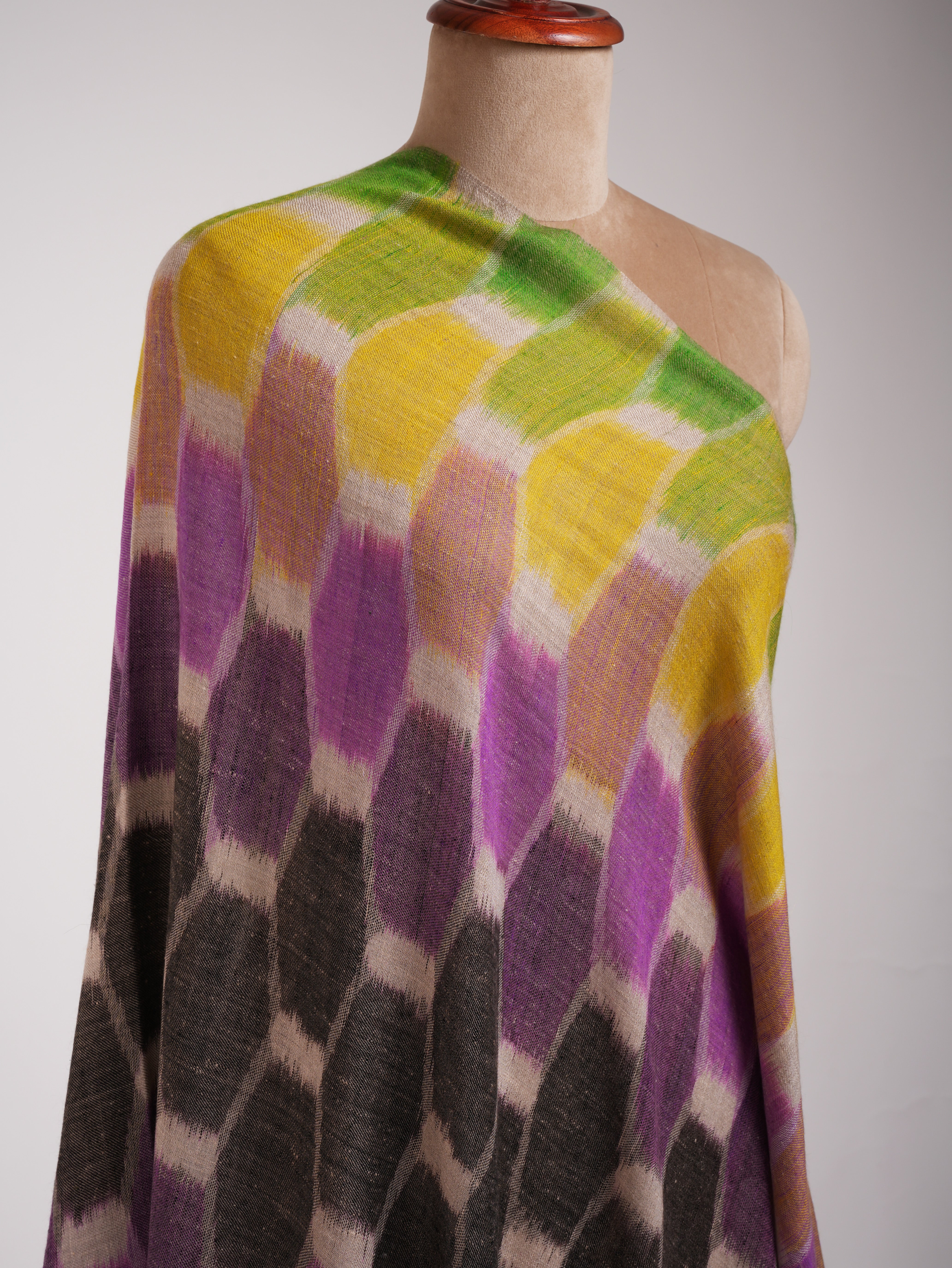 Handwoven Ikat Original Kashmiri Pashmina Shawl