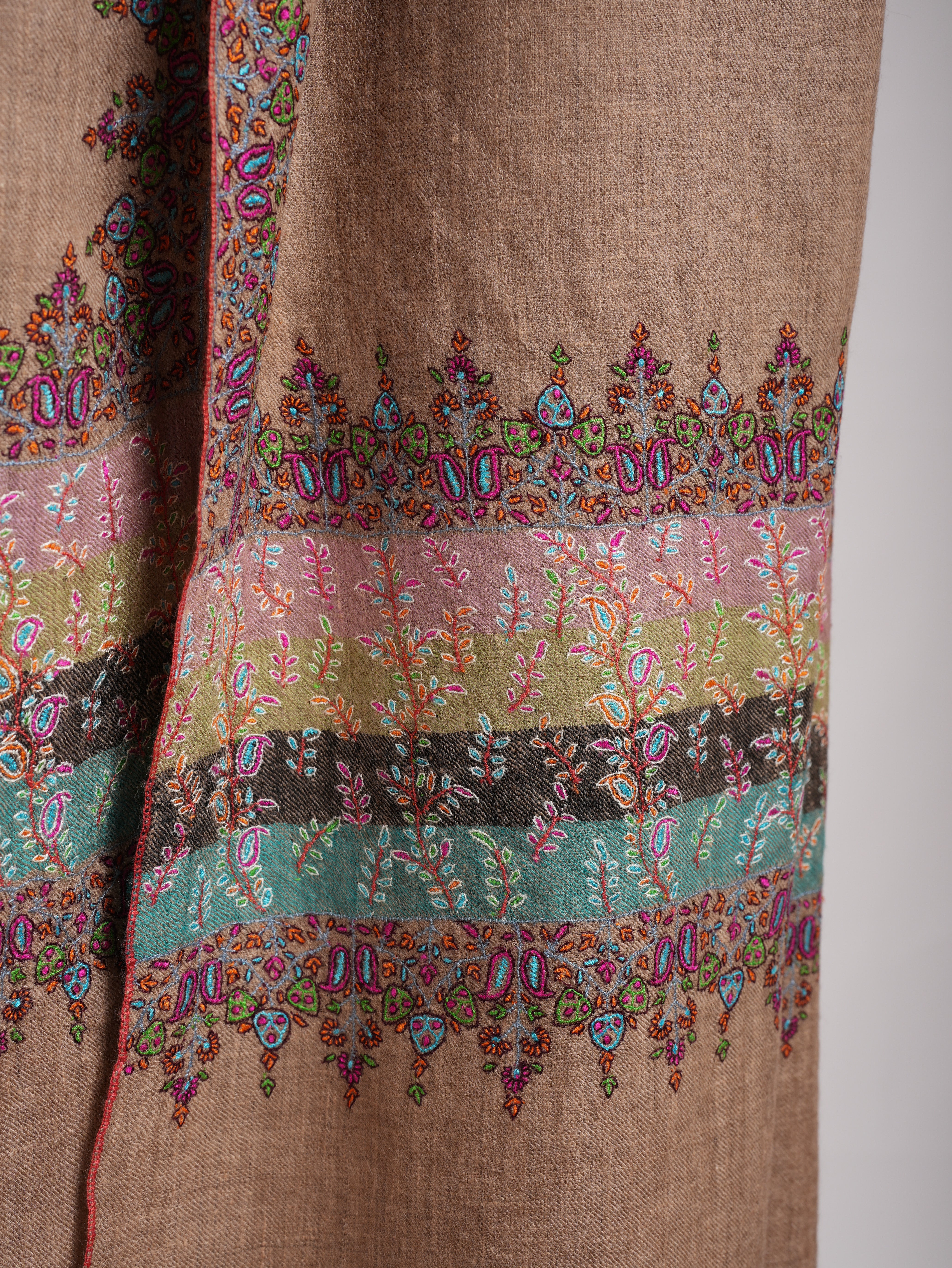 Sozni Embroidered Cashmere Pashmina Shawl