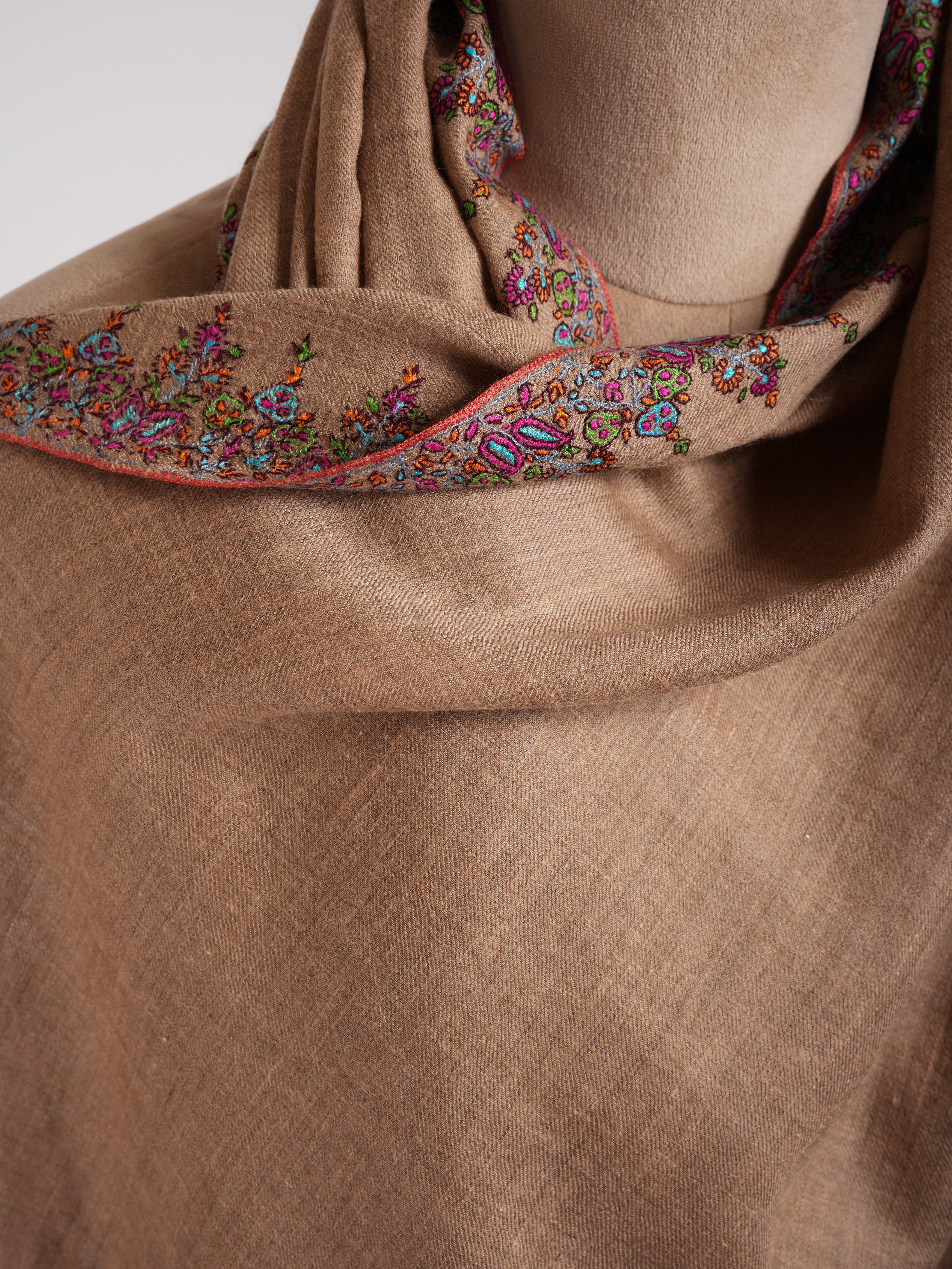 Sozni Embroidered Cashmere Pashmina Shawl