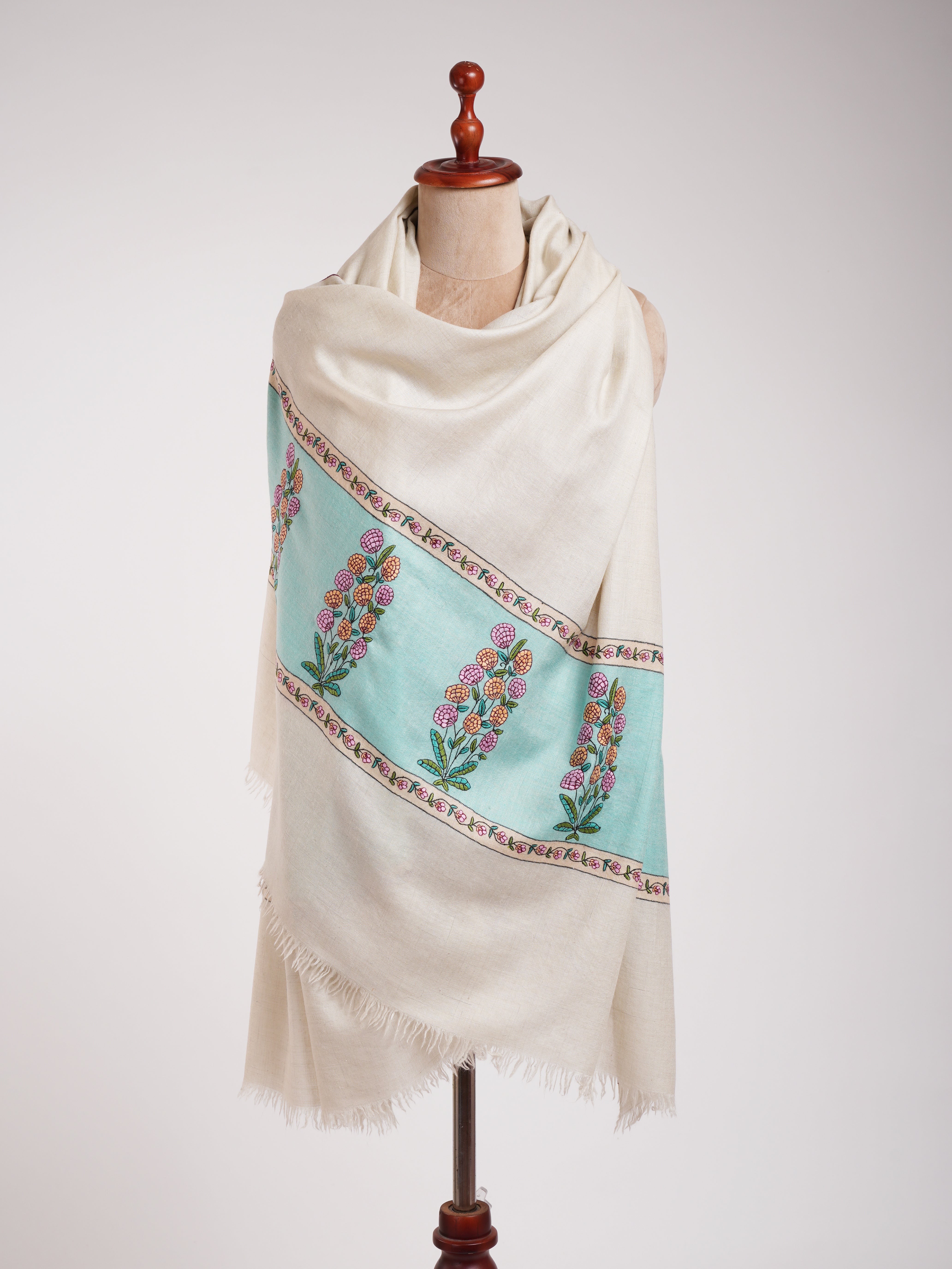 White Pashmina Shawl with Sozni Embroidery